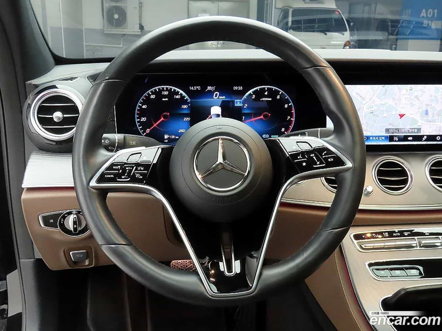 E-Class Mercedes-Benz 2022.5-INNER-6