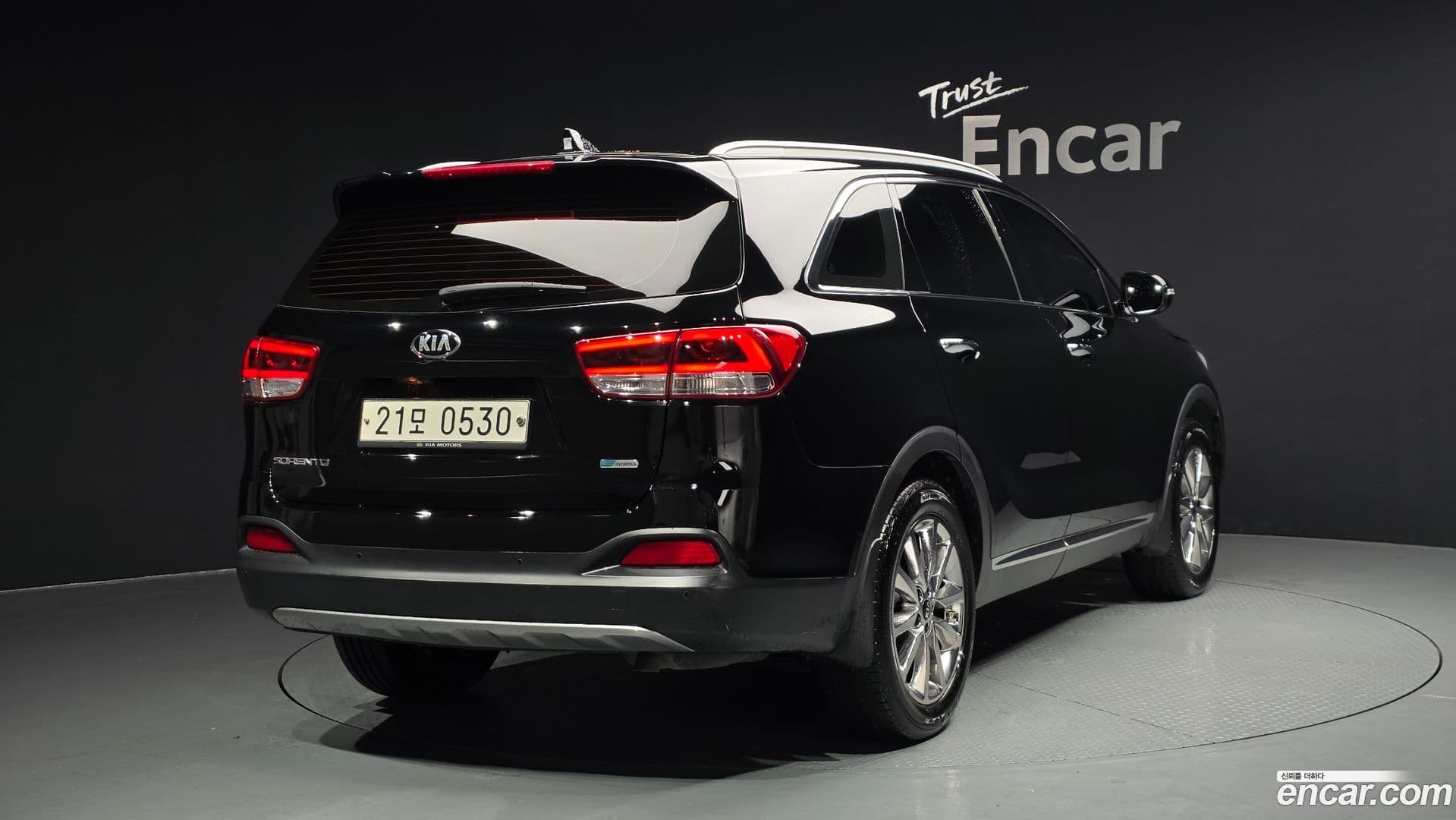 Main__Slider__Photo:Sorento Kia 2016.8-0