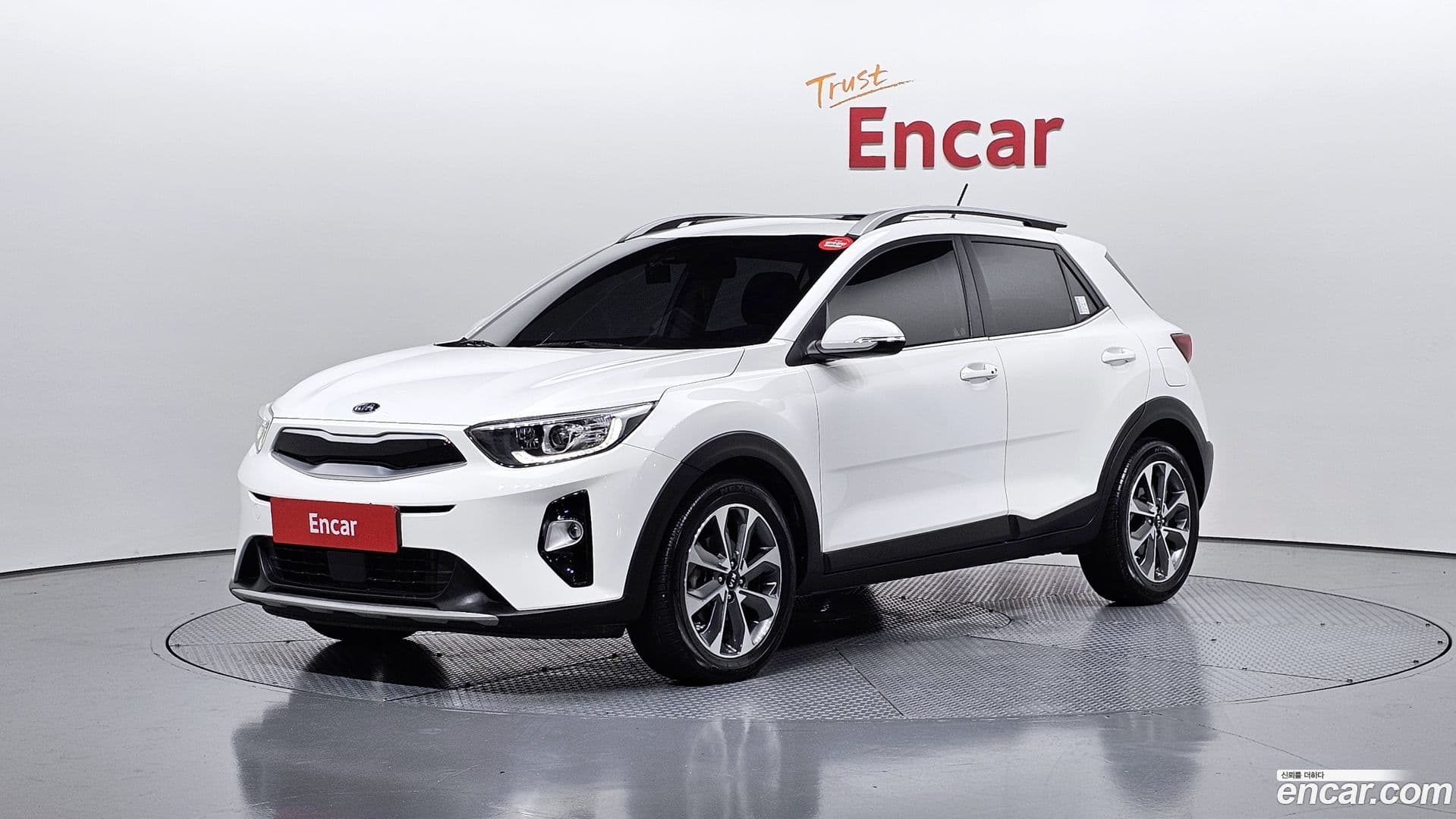 Main__Slider__Photo:Stonic Kia 2018.2-0