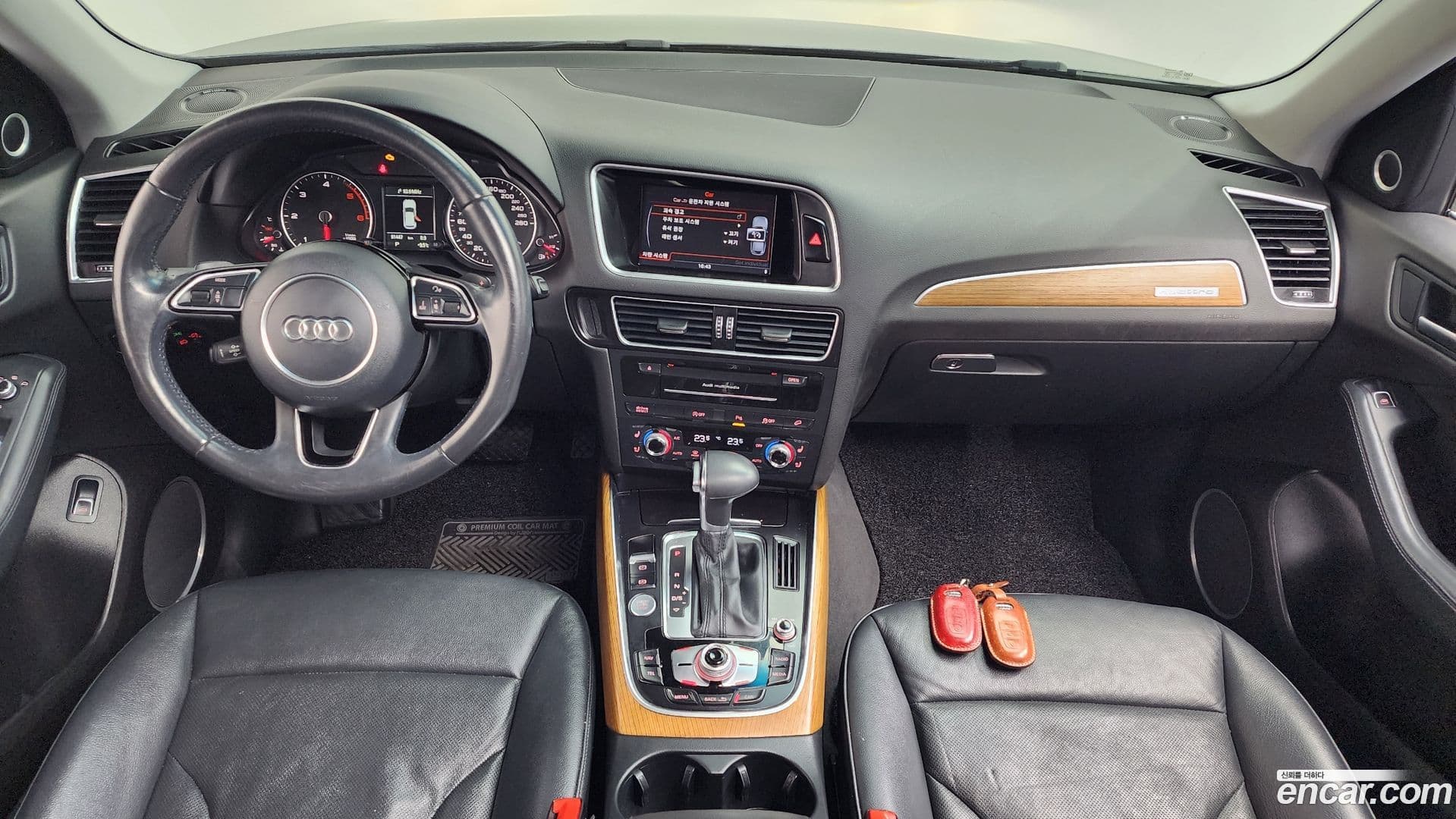 Main__Slider__Photo:Q5 Audi 2015.10-6