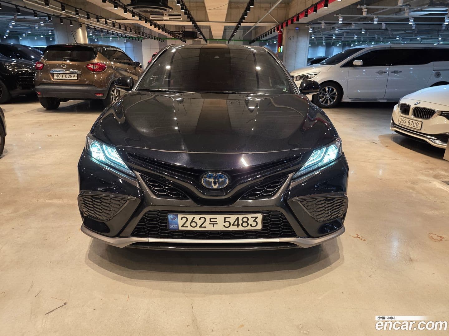 Main__Slider__Photo:Camry Toyota 2022.5-0