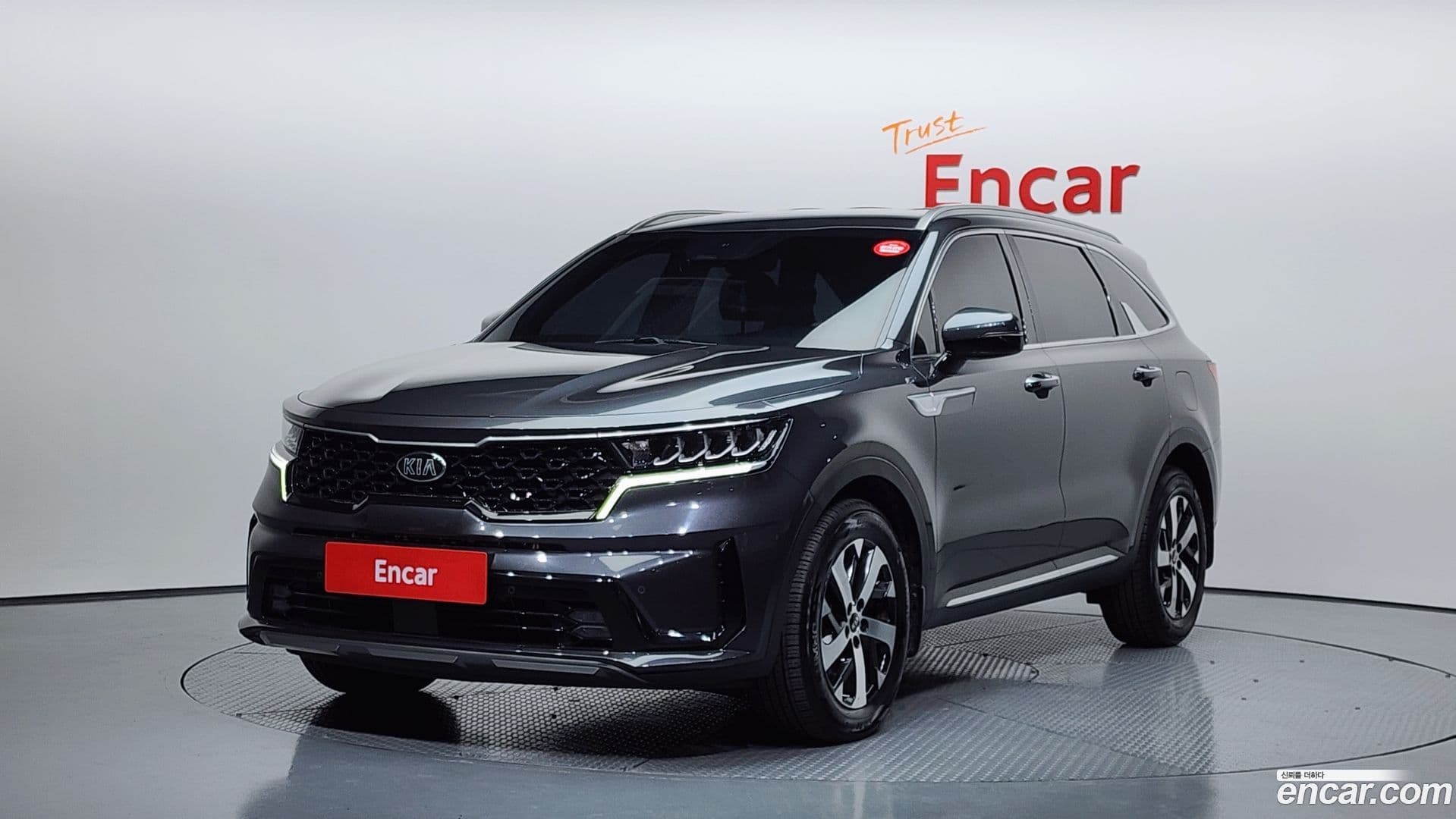 Main__Slider__Photo:Sorento Kia 2020.10-0