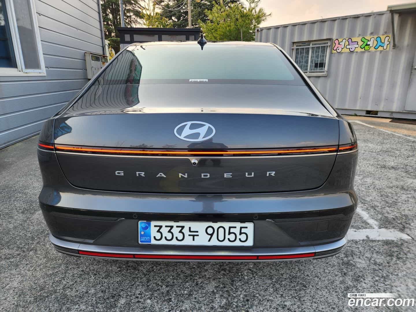 Grandeur Hyundai 2023.10-OUTER-004