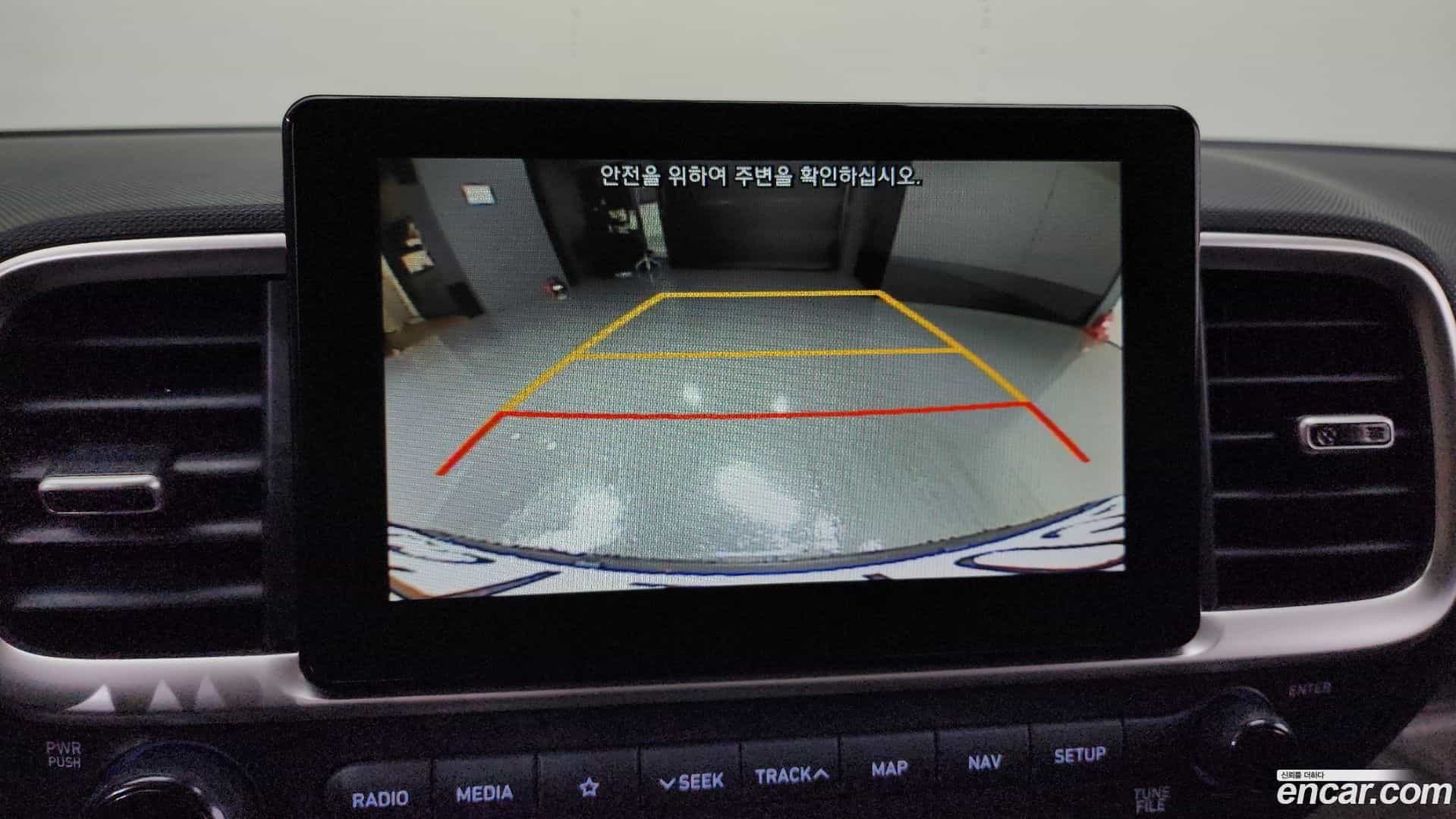 Venue Hyundai 2020.6-OPTION-022