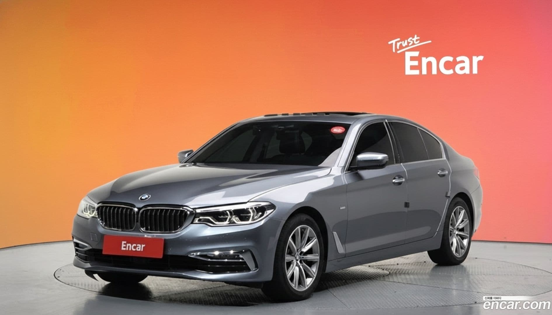 Main__Slider__Photo:5-Series BMW 2017.10-0