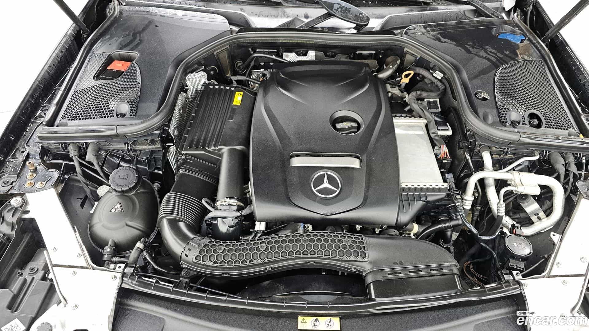 E-Class Mercedes-Benz 2019.11-INNER-6