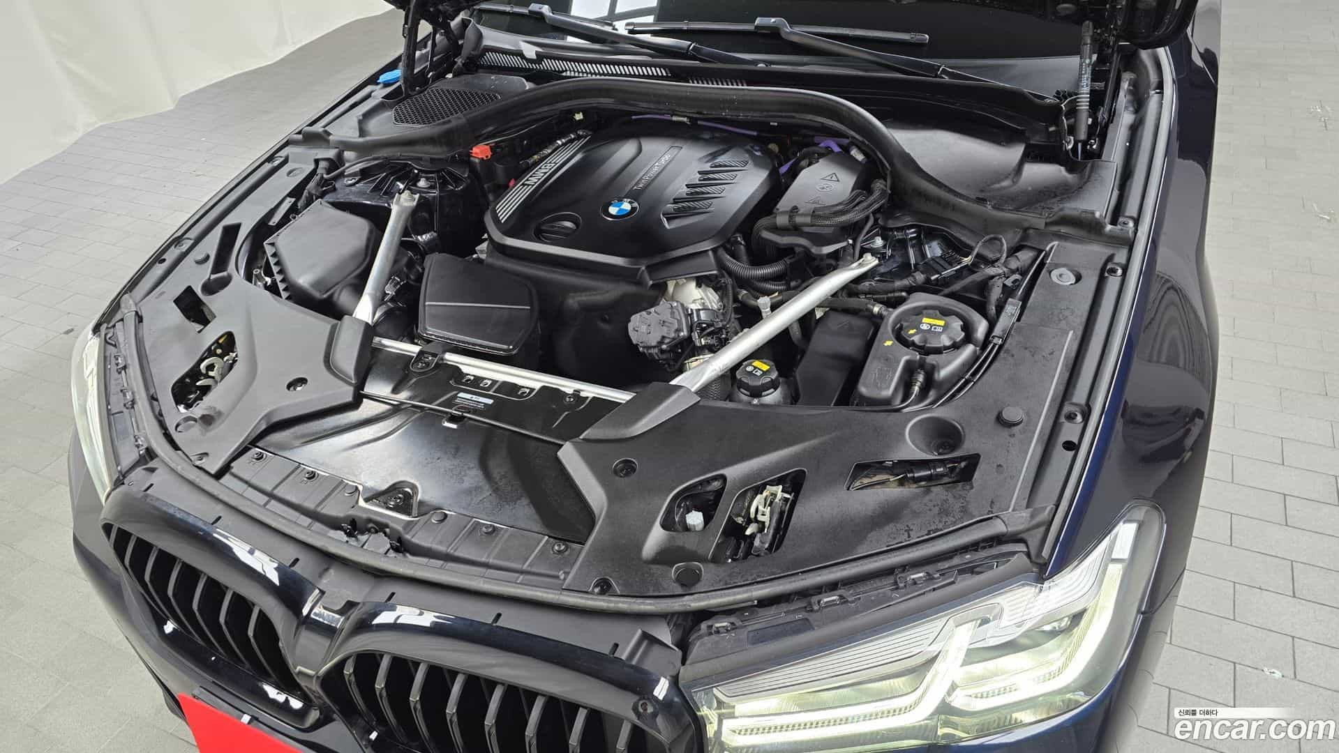 5-Series BMW 2022.4-INNER-6