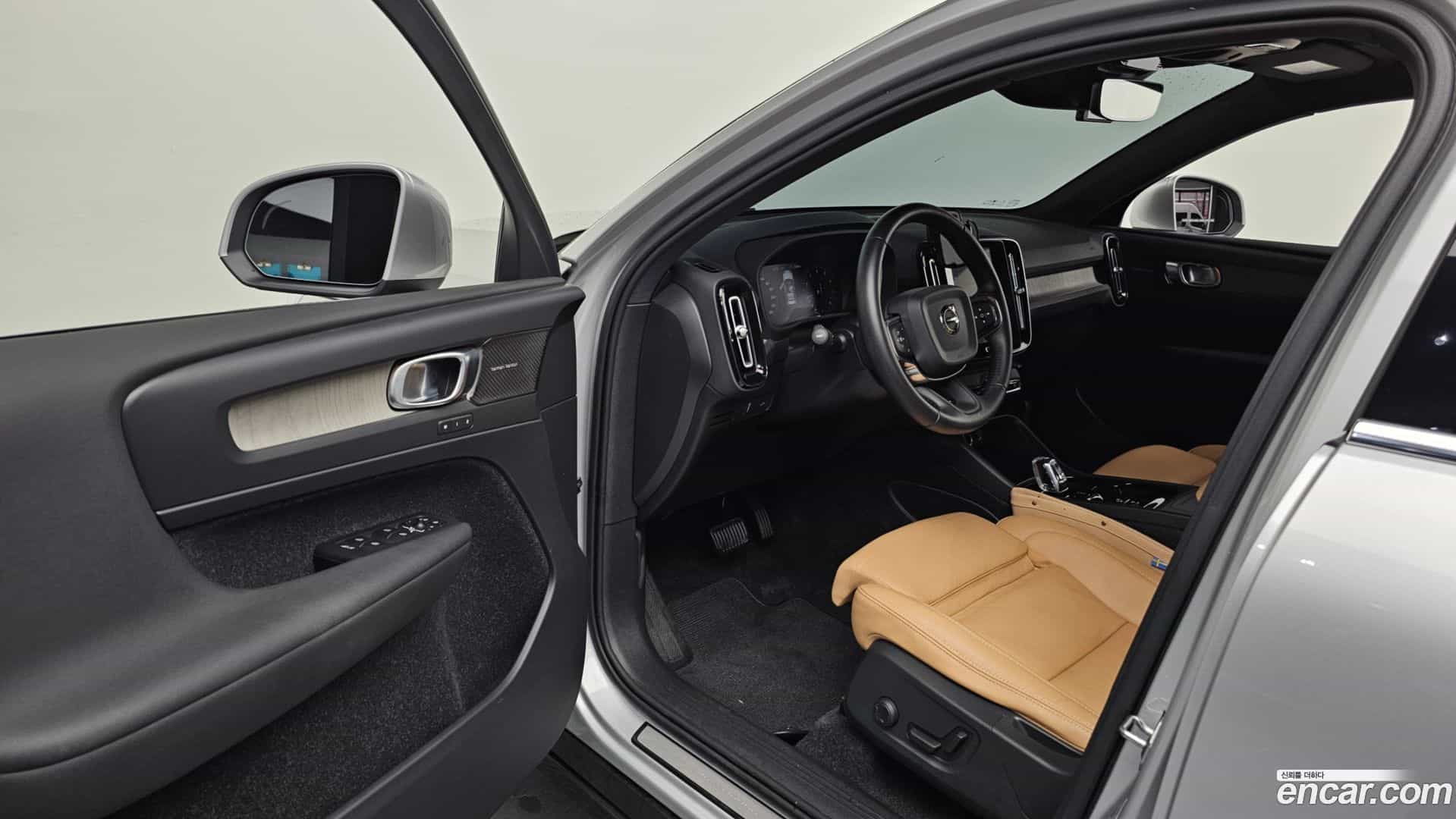 XC40 Volvo 2019.0-INNER-010