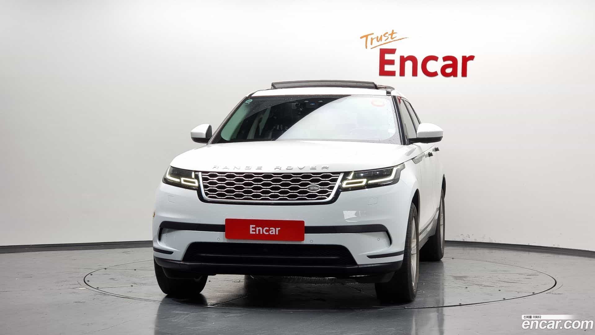Range Rover Velar Land Rover 2018.4-OUTER-003