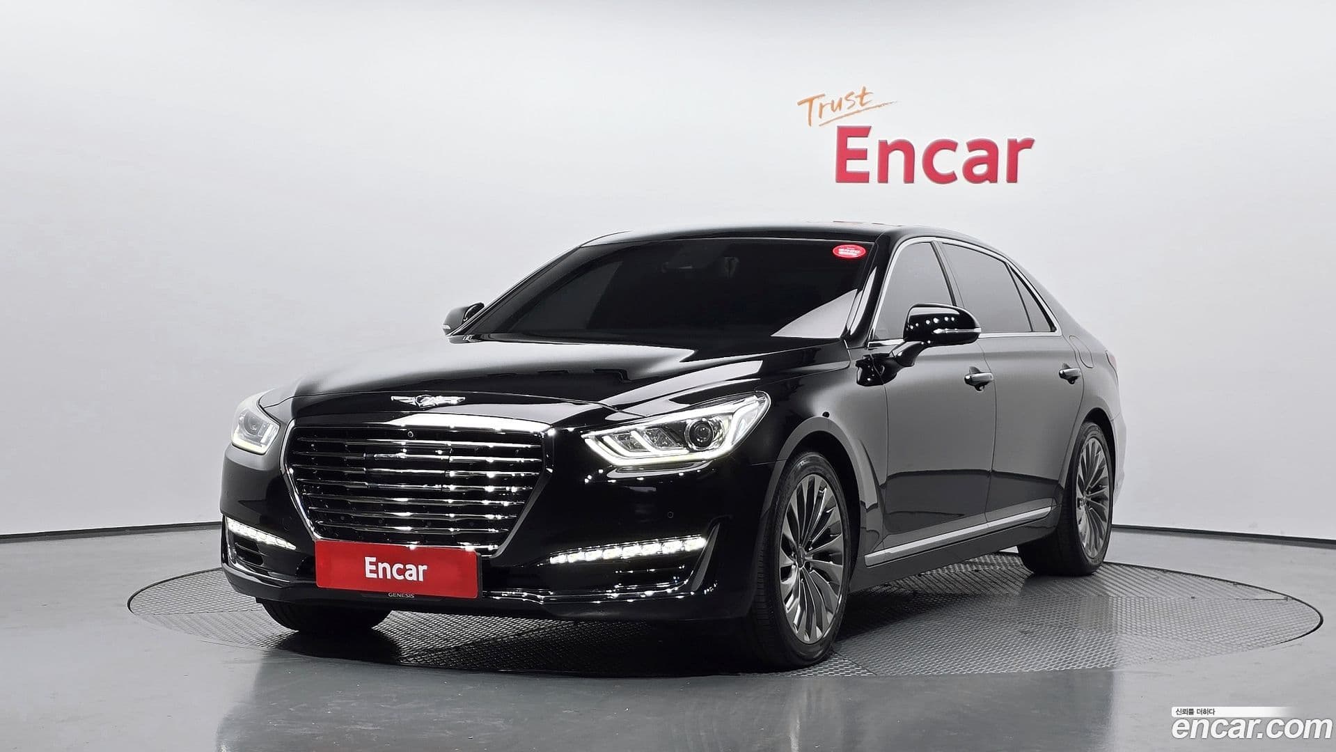 Main__Slider__Photo:EQ900 Genesis 2016.0-0