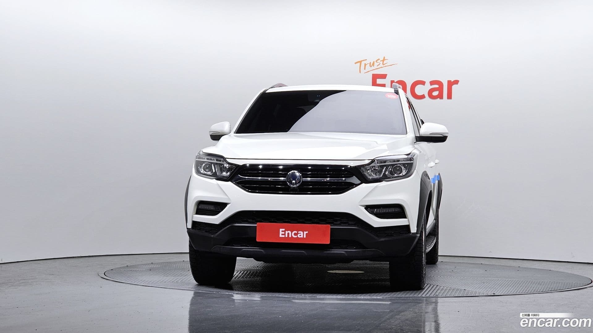 Main__Slider__Photo:Rexton KG Mobility 2019.8-2