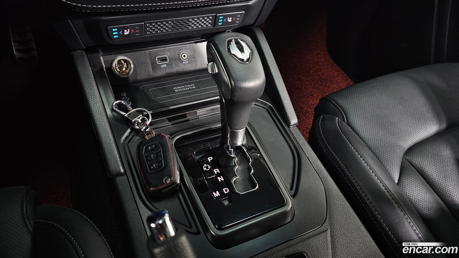 Main__Slider__Photo:Rexton KG Mobility 2019.8-8