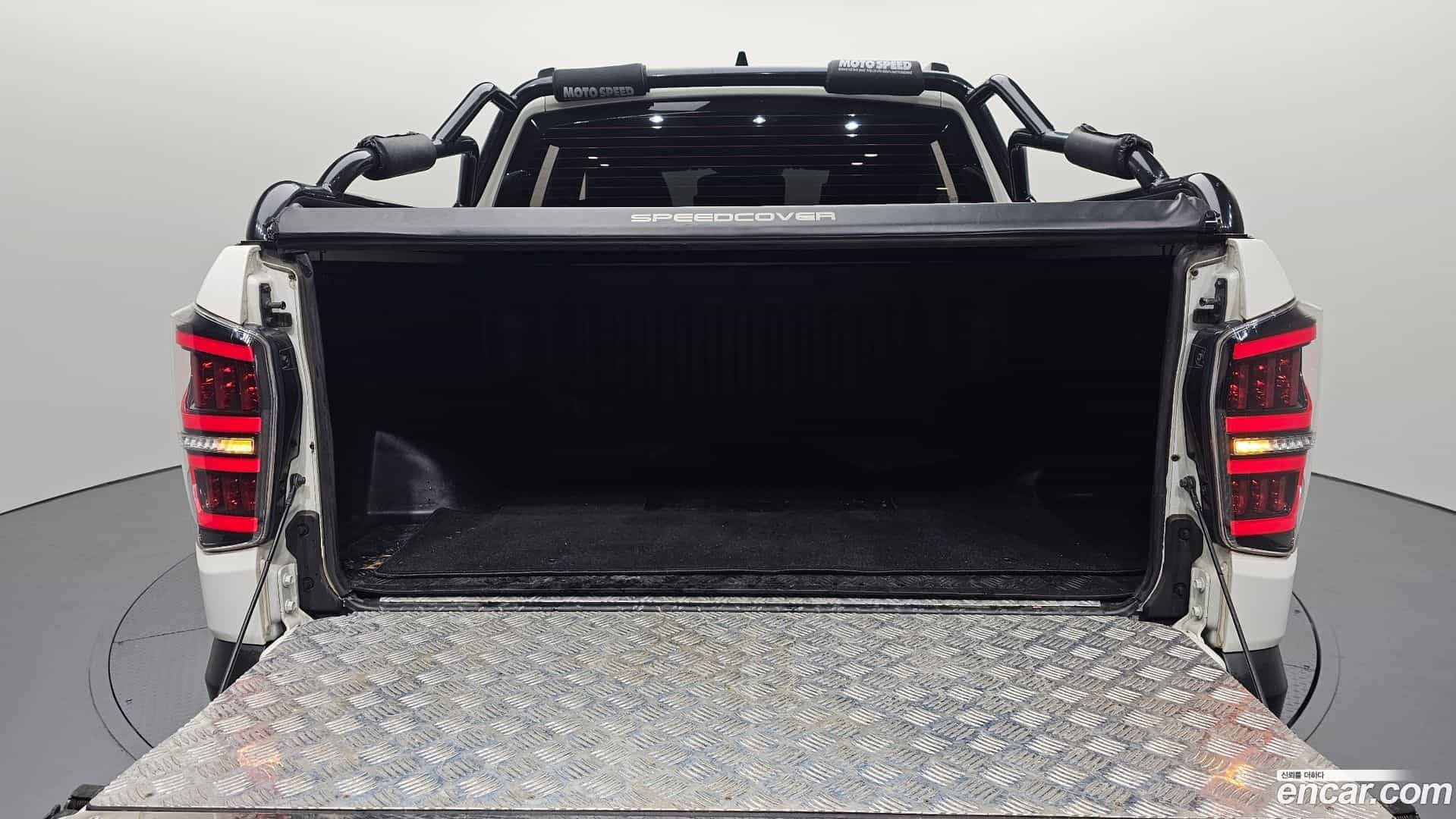 Rexton KG Mobility 2019.8-OPTION-024