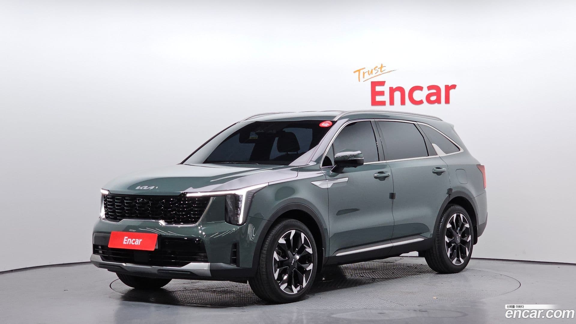 Main__Slider__Photo:Sorento Kia 2024.5-0