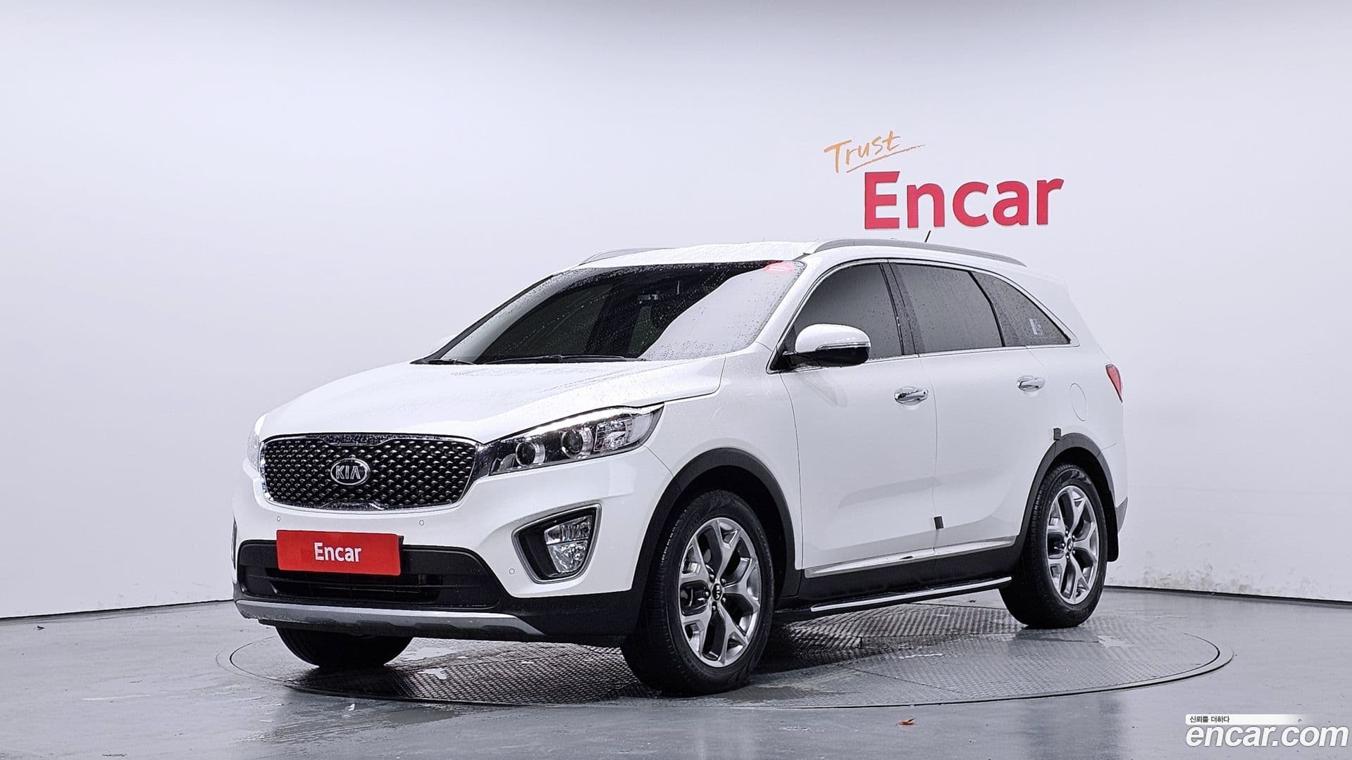Main__Slider__Photo:Sorento Kia 2015.11-0