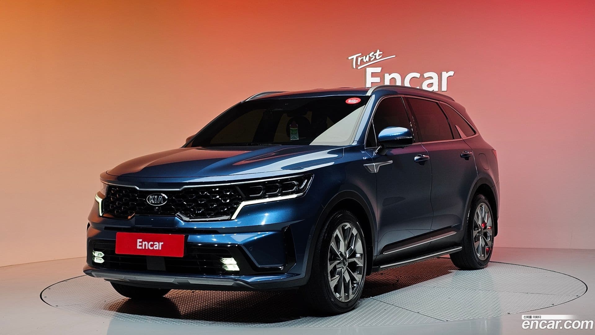 Main__Slider__Photo:Sorento Kia 2021.2-0