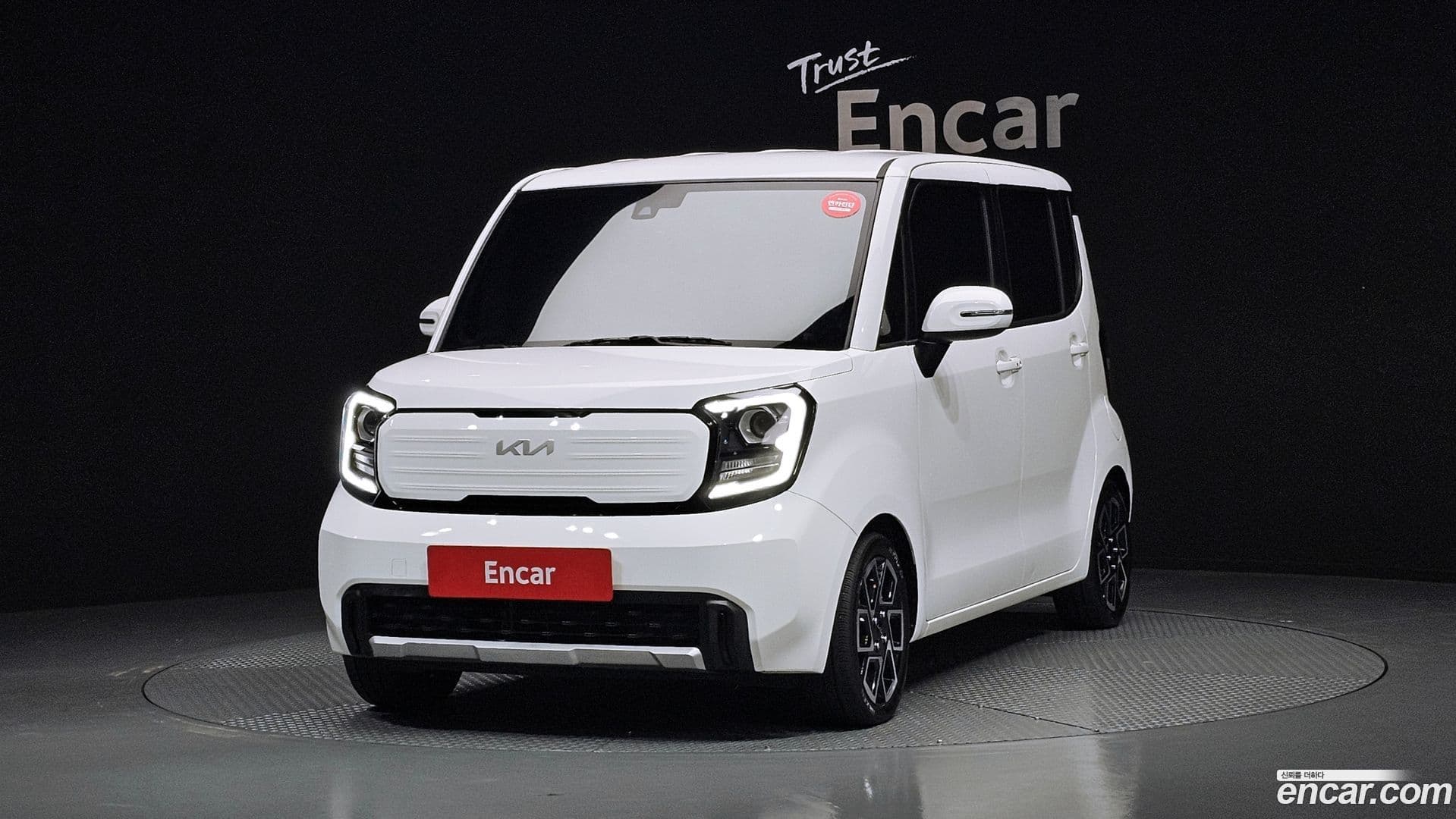 Main__Slider__Photo:RAY Kia 2023.11-0