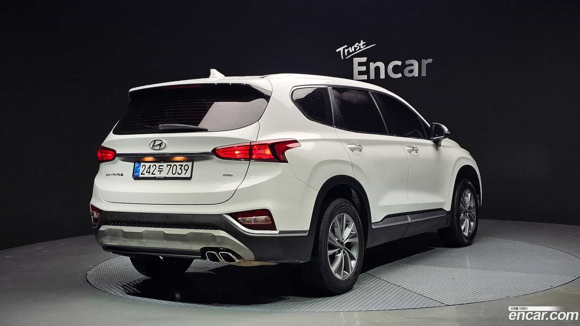 Santafe Hyundai 2019.10-OUTER-002