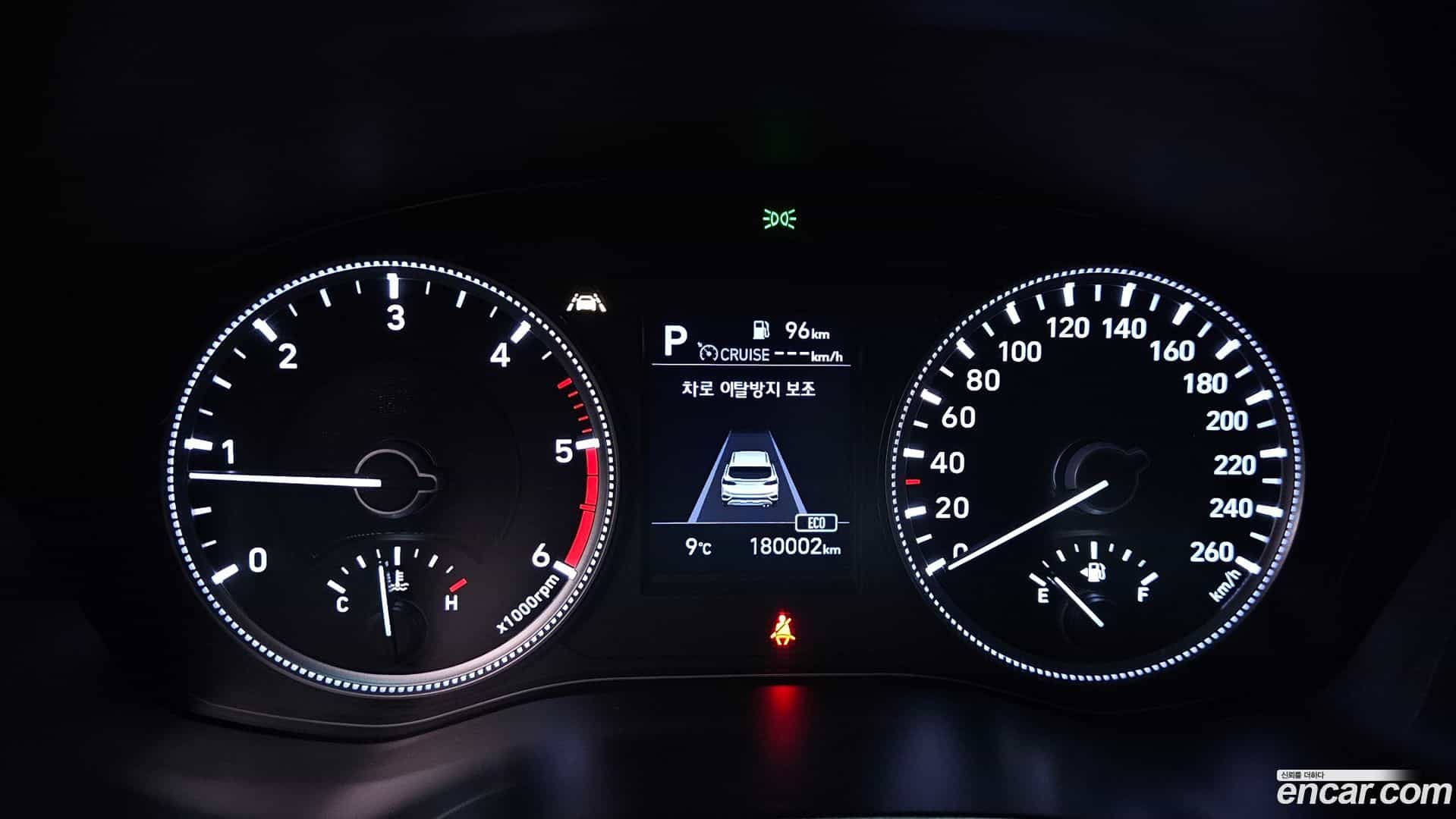 Santafe Hyundai 2019.10-INNER-008