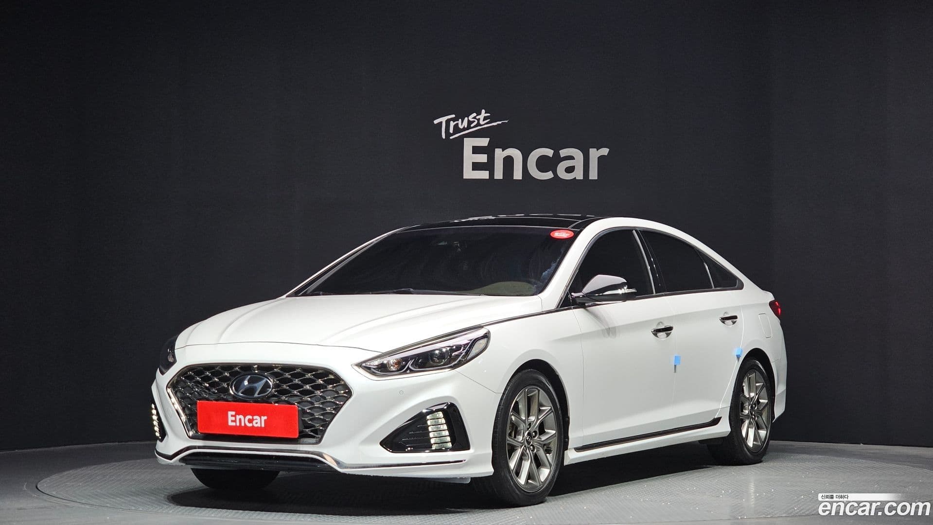 Main__Slider__Photo:Sonata Hyundai 2018.10-0