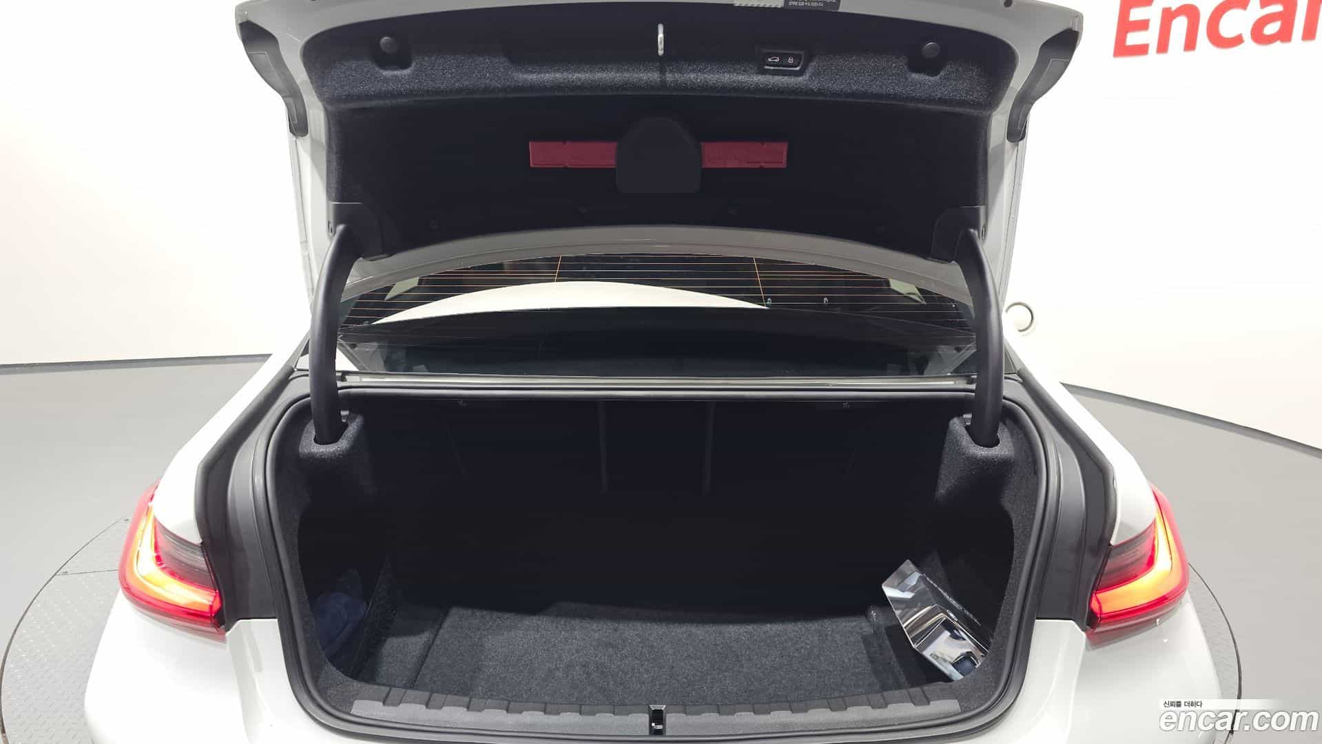 3-Series BMW 2023.8-OPTION-24