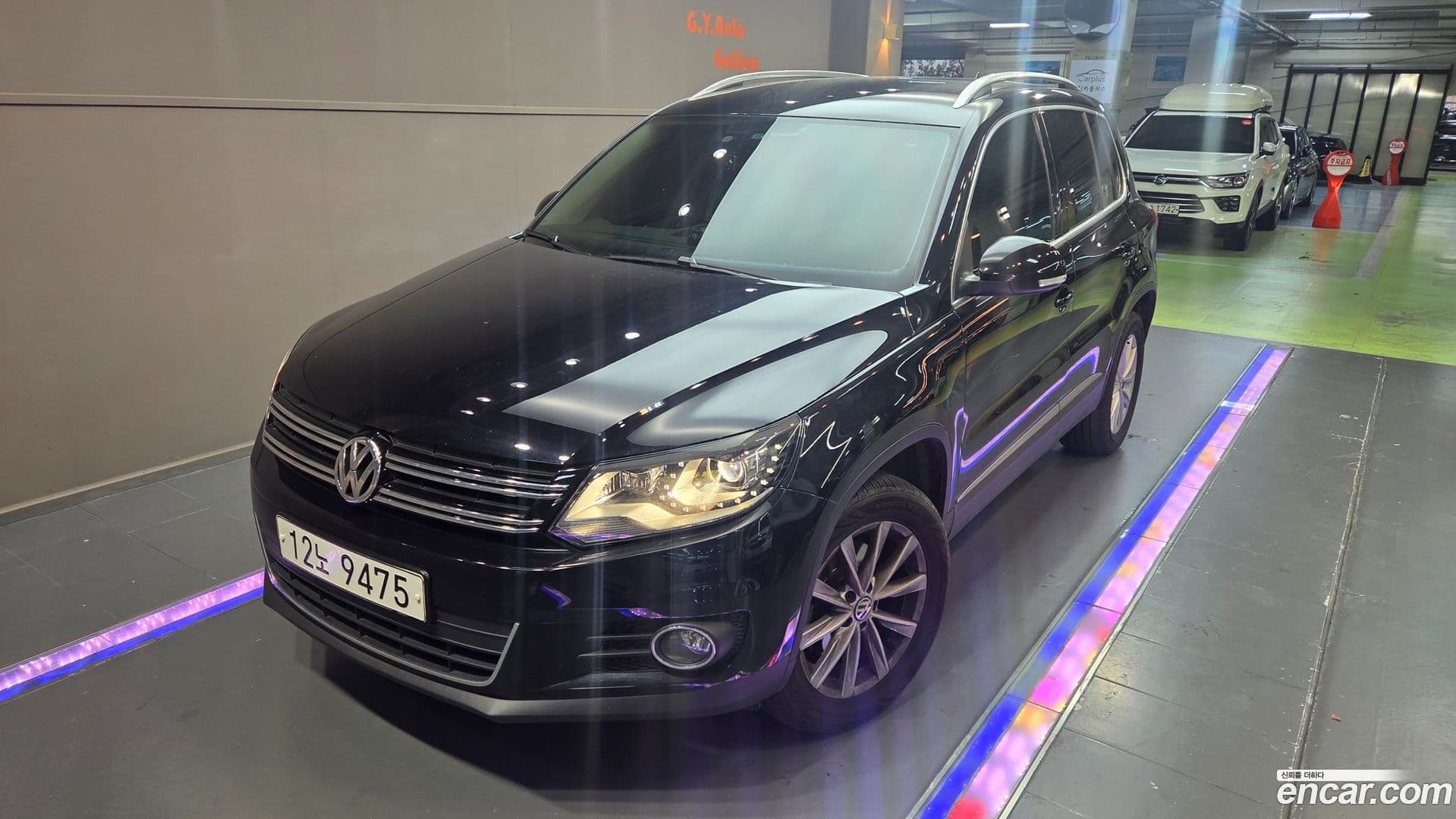 Main__Slider__Photo:Tiguan Volkswagen 2014.7-0