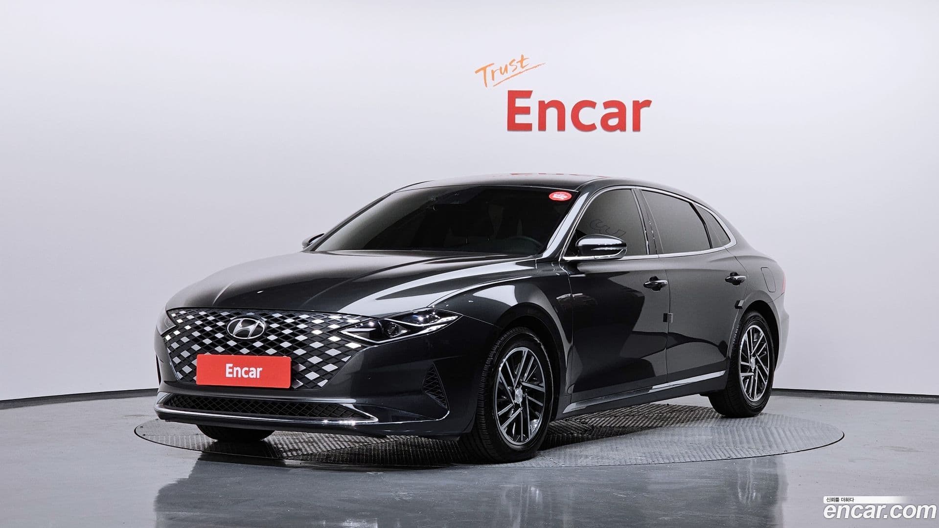 Main__Slider__Photo:Grandeur Hyundai 2020.10-0