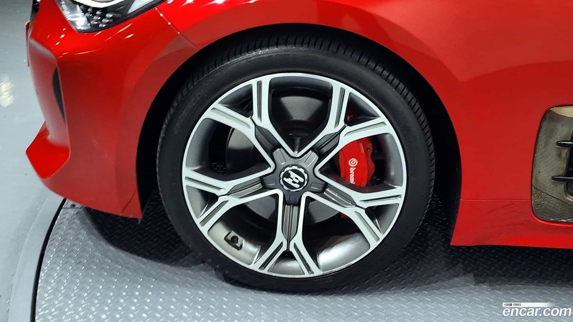 Stinger Kia 2018.5-OUTER-5