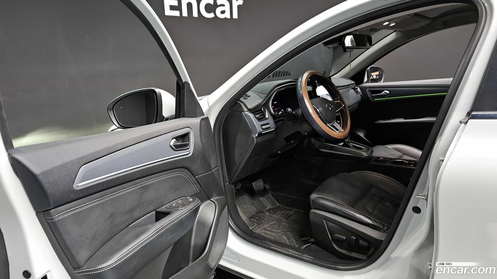 XM3 Renault Korea 2021.1-OPTION-15