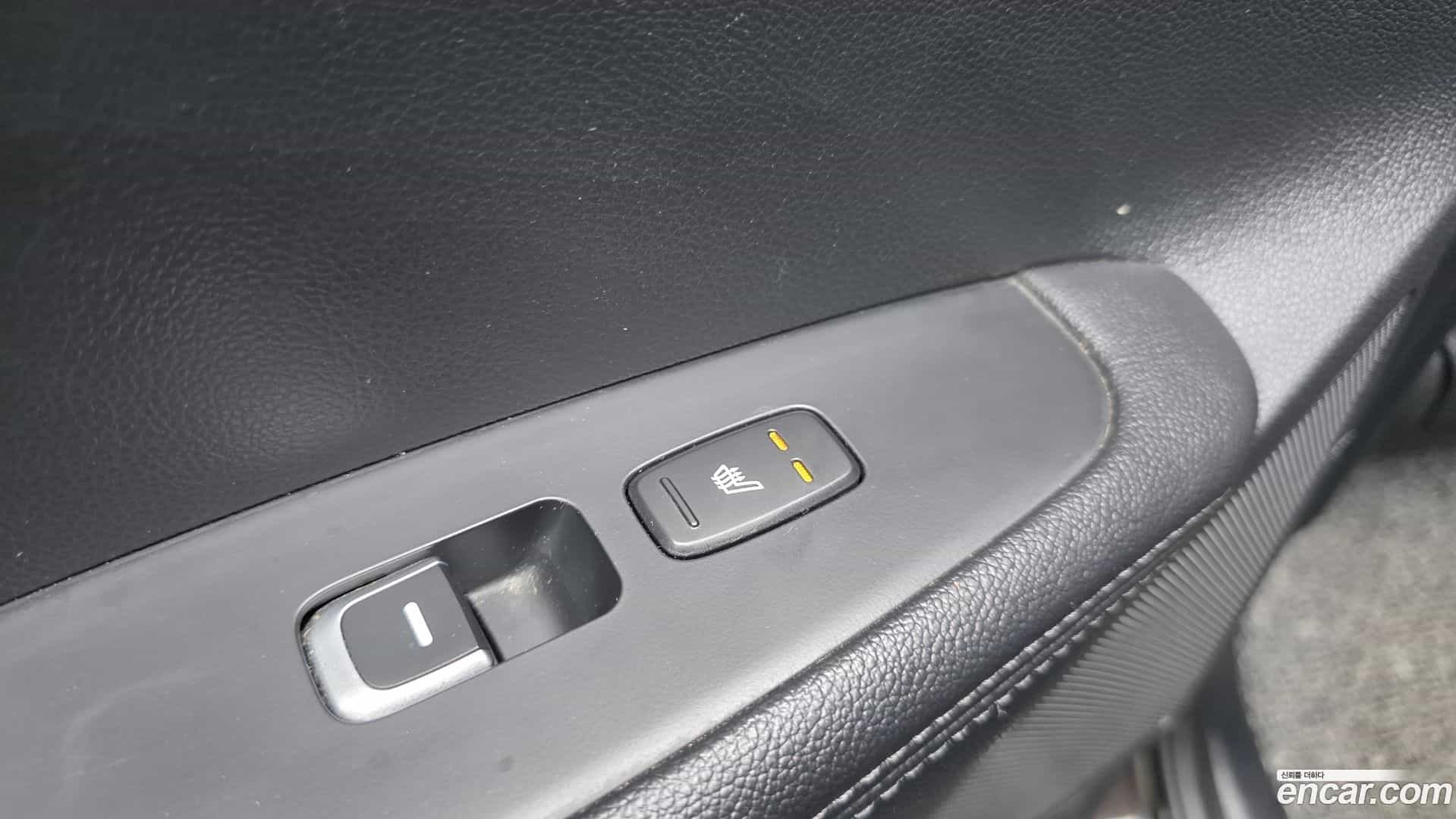 Sorento Kia 2018.6-OPTION-022