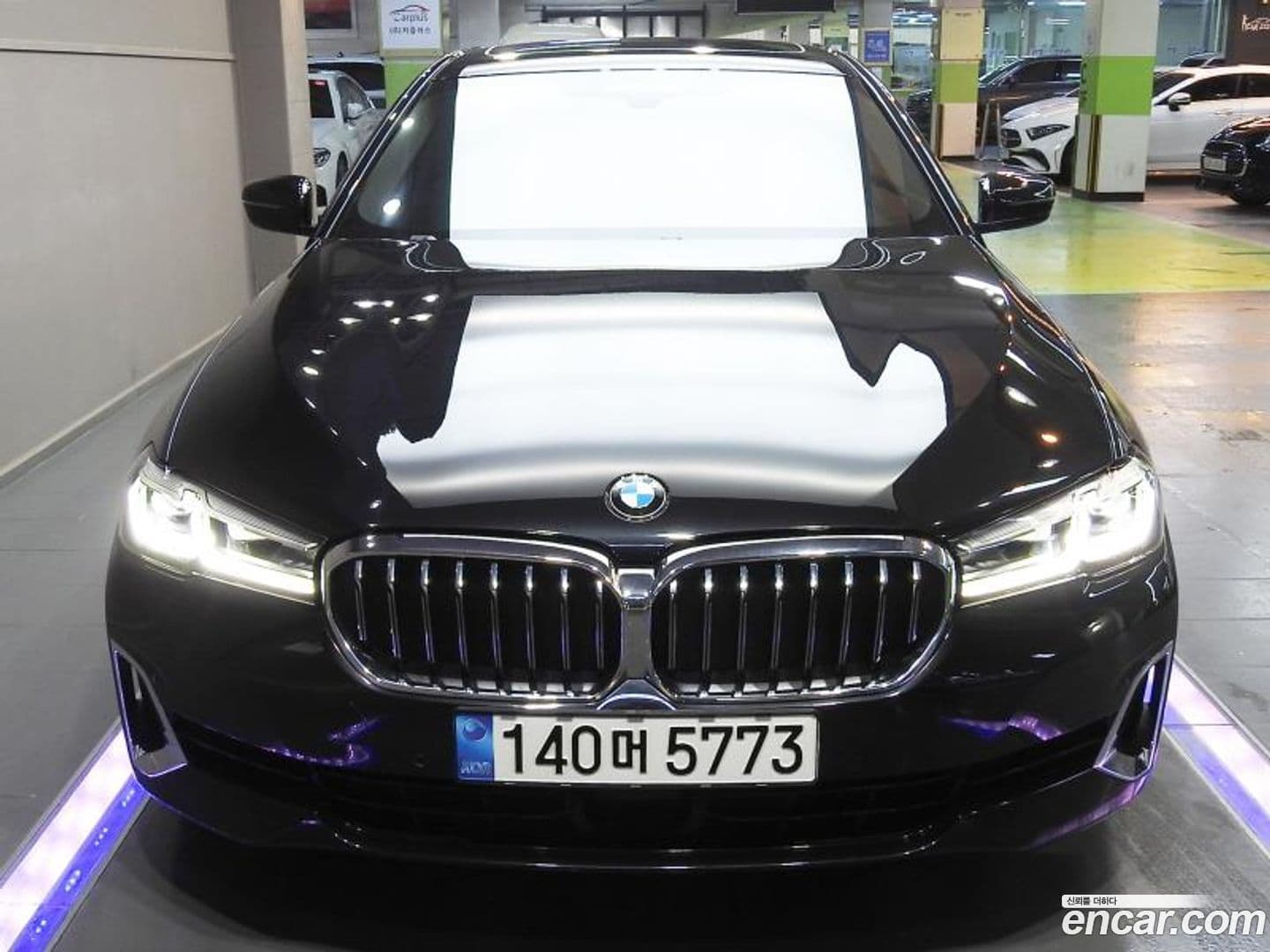 Main__Slider__Photo:5-Series BMW 2022.10-0