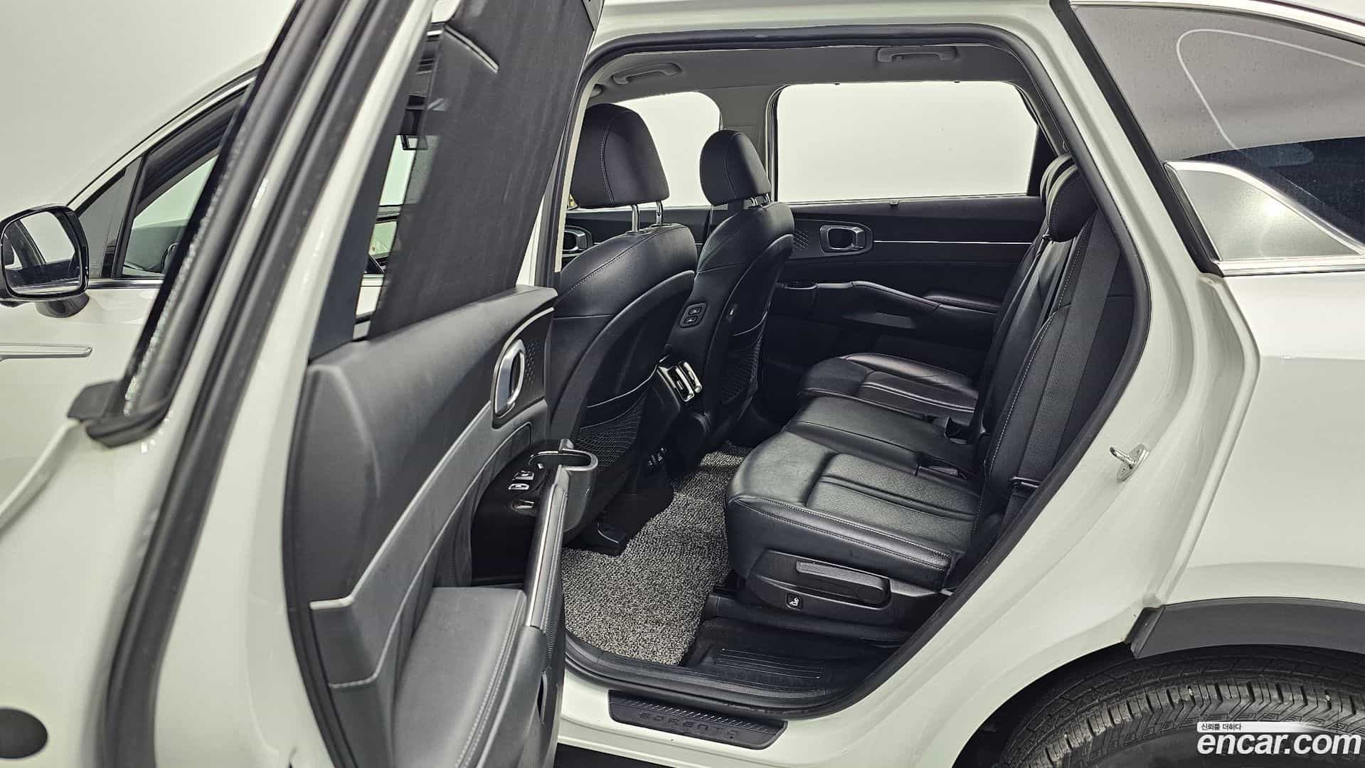 Sorento Kia 2023.7-OPTION-016