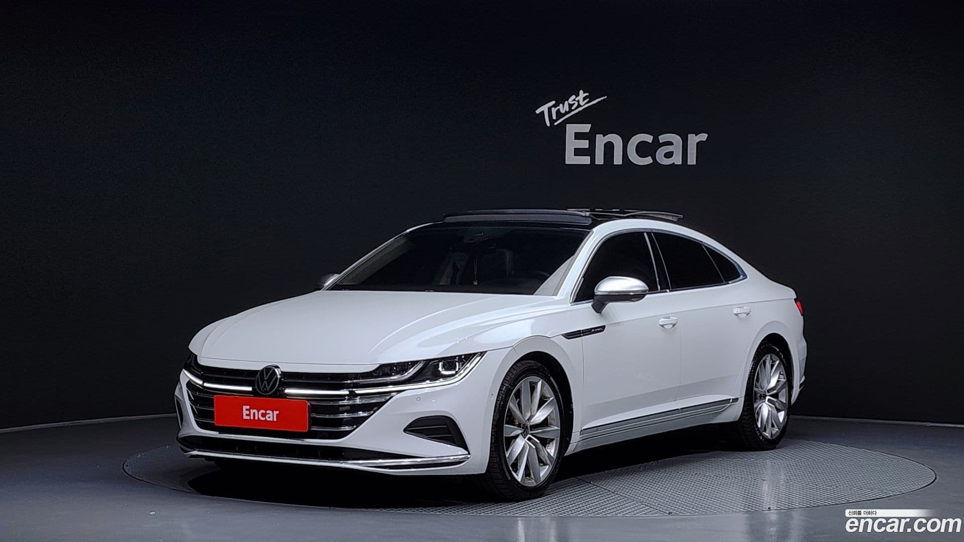 Main__Slider__Photo:Arteon Volkswagen 2022.0-0