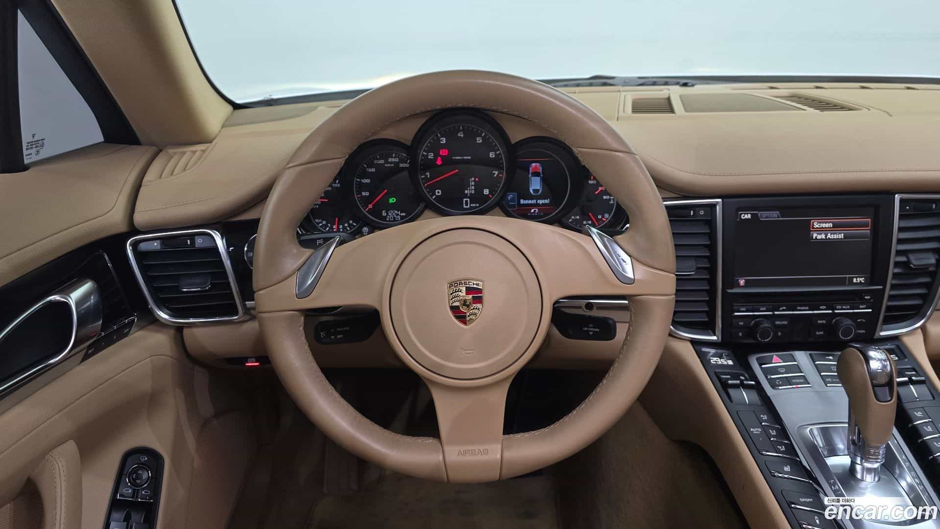 Panamera Porsche 2011.0-OPTION-017