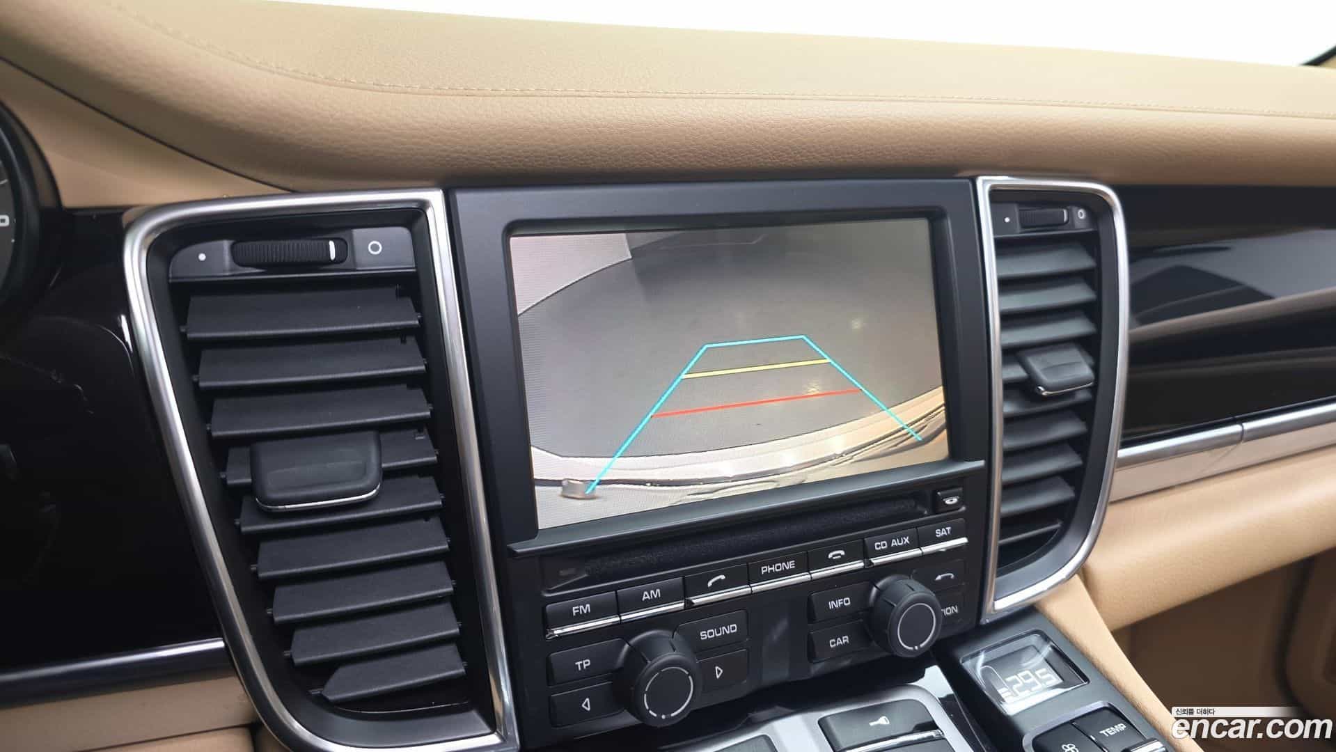 Panamera Porsche 2011.0-OPTION-019