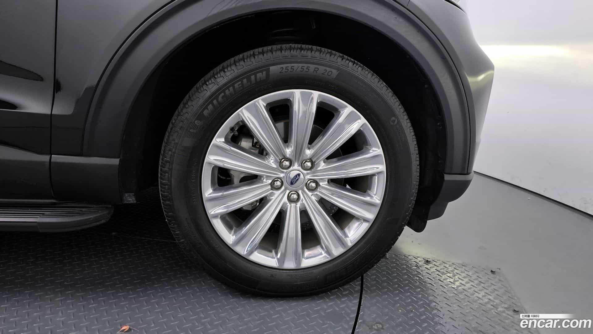 Explorer Ford 2023.11-OUTER-005