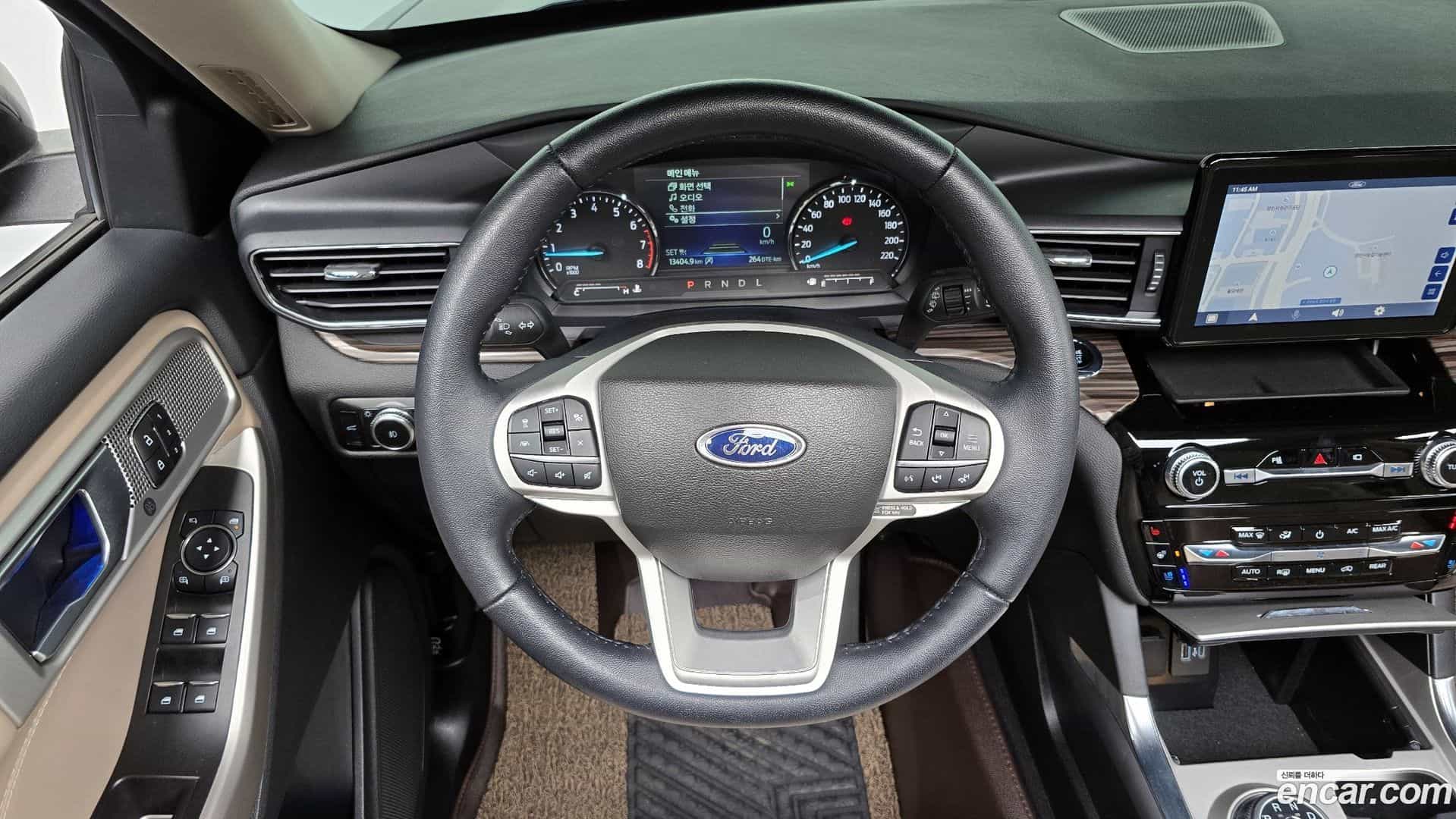 Explorer Ford 2023.11-OPTION-018
