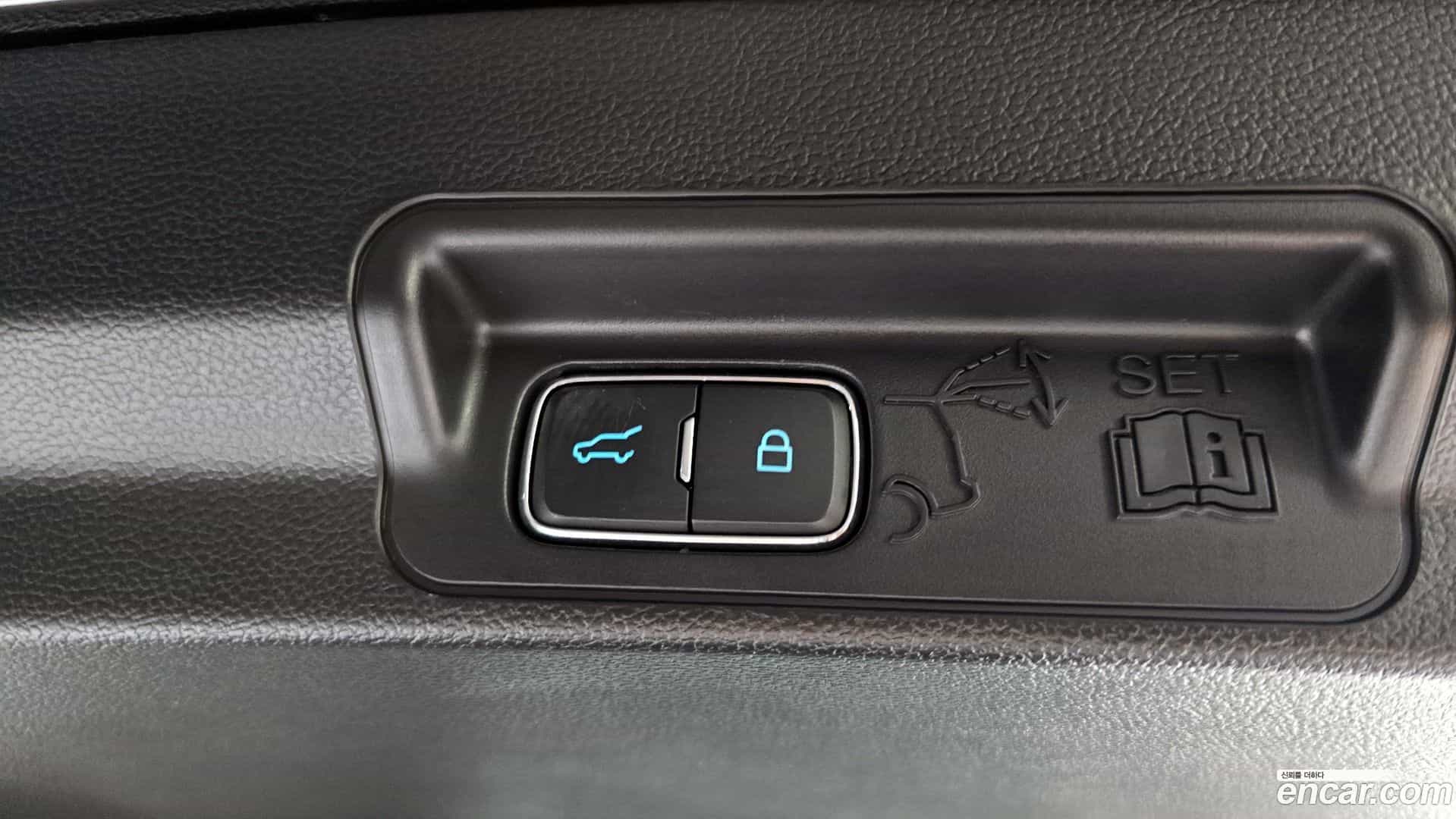 Explorer Ford 2023.11-OPTION-021