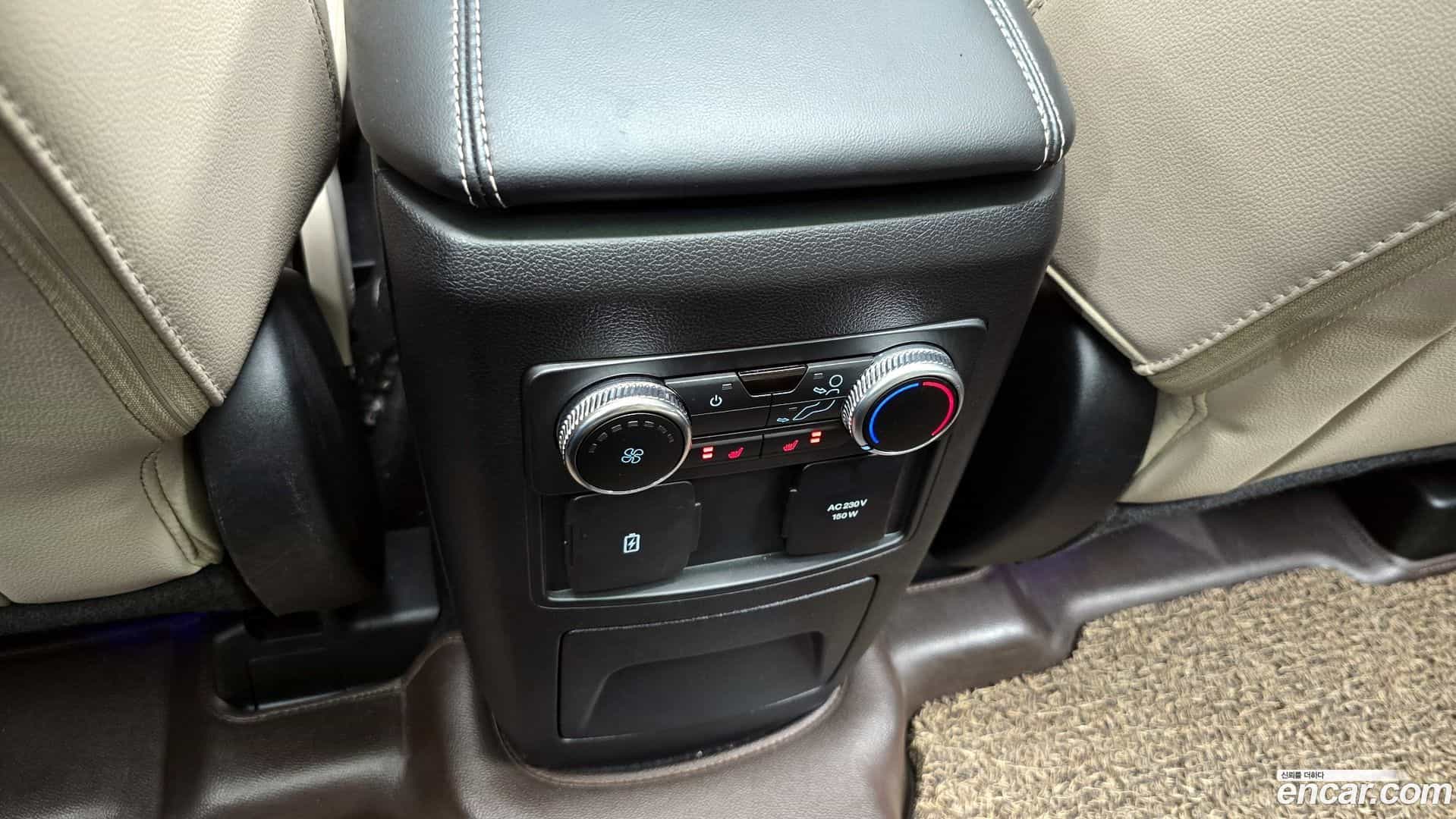 Explorer Ford 2023.11-OPTION-022