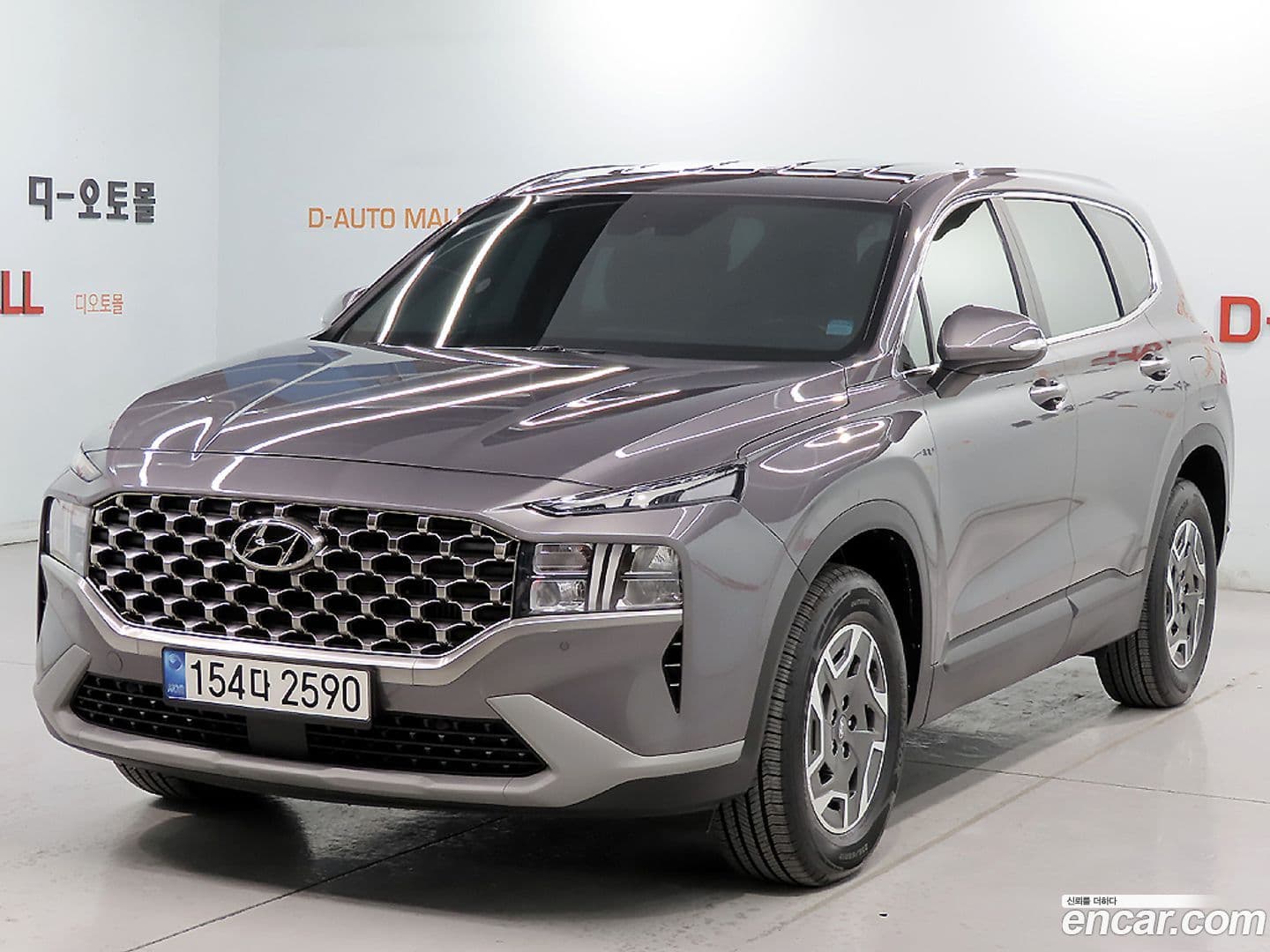Main__Slider__Photo:Santafe Hyundai 2022.9-0