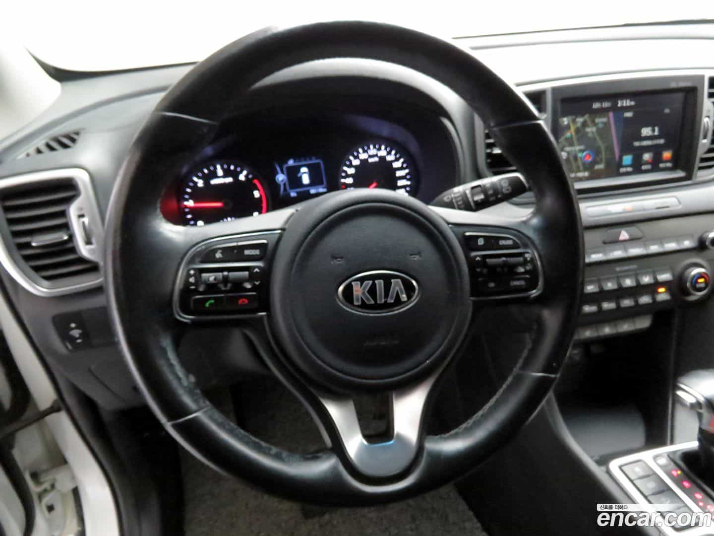 Sportage Kia 2016.5-INNER-008