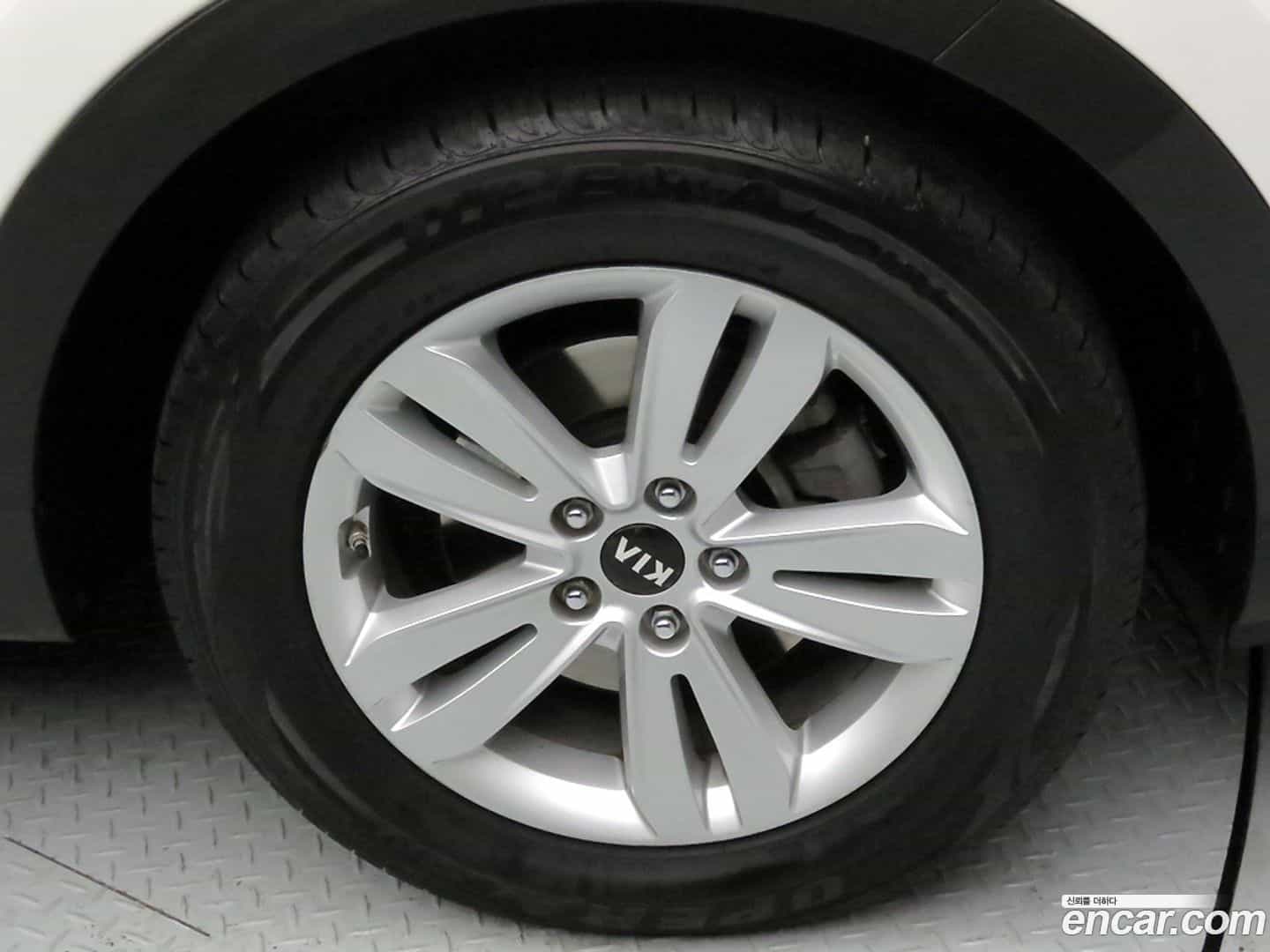 Sportage Kia 2016.5-OPTION-024