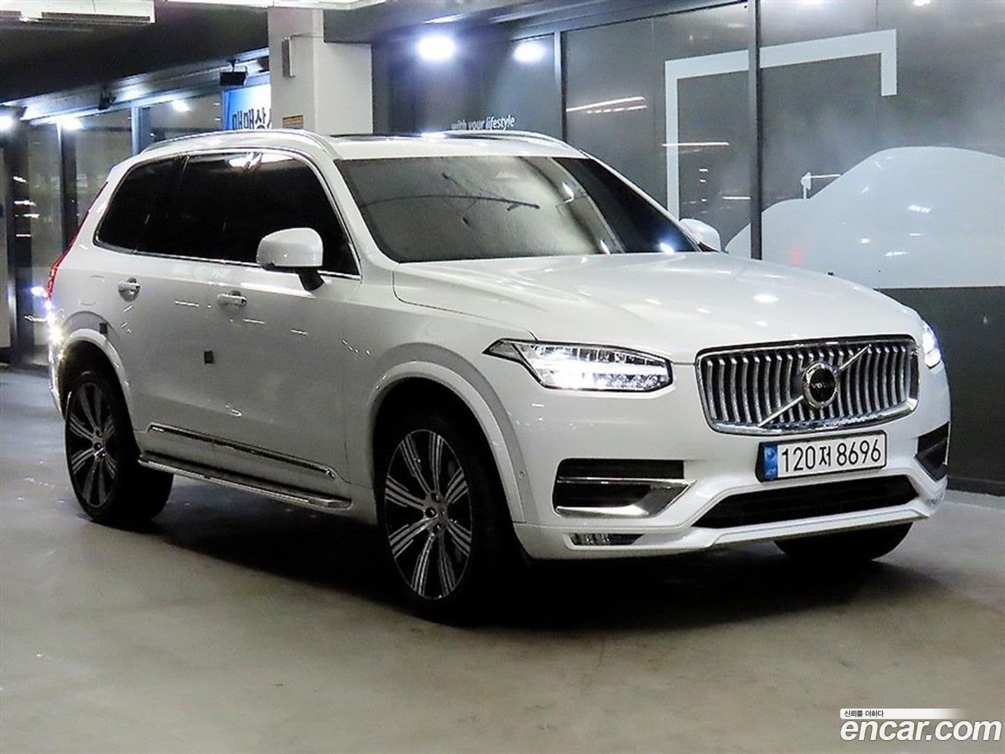 Main__Slider__Photo:XC90 Volvo 2022.10-0