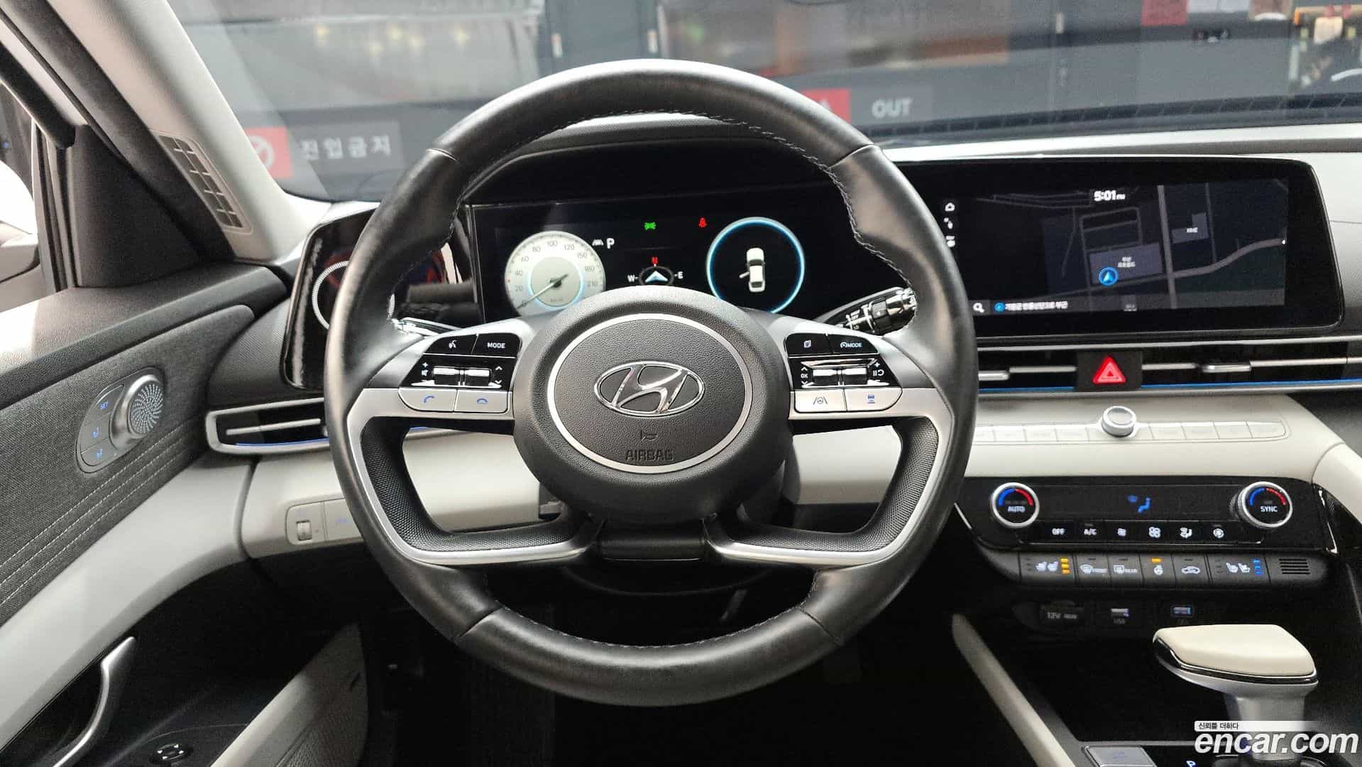 AVANTE Hyundai 2021.7-OPTION-017