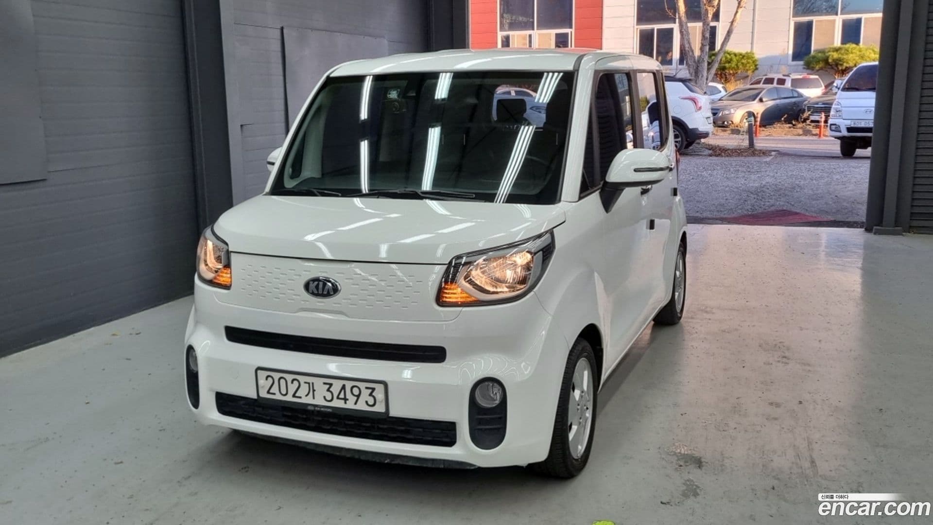 Main__Slider__Photo:RAY Kia 2021.4-0