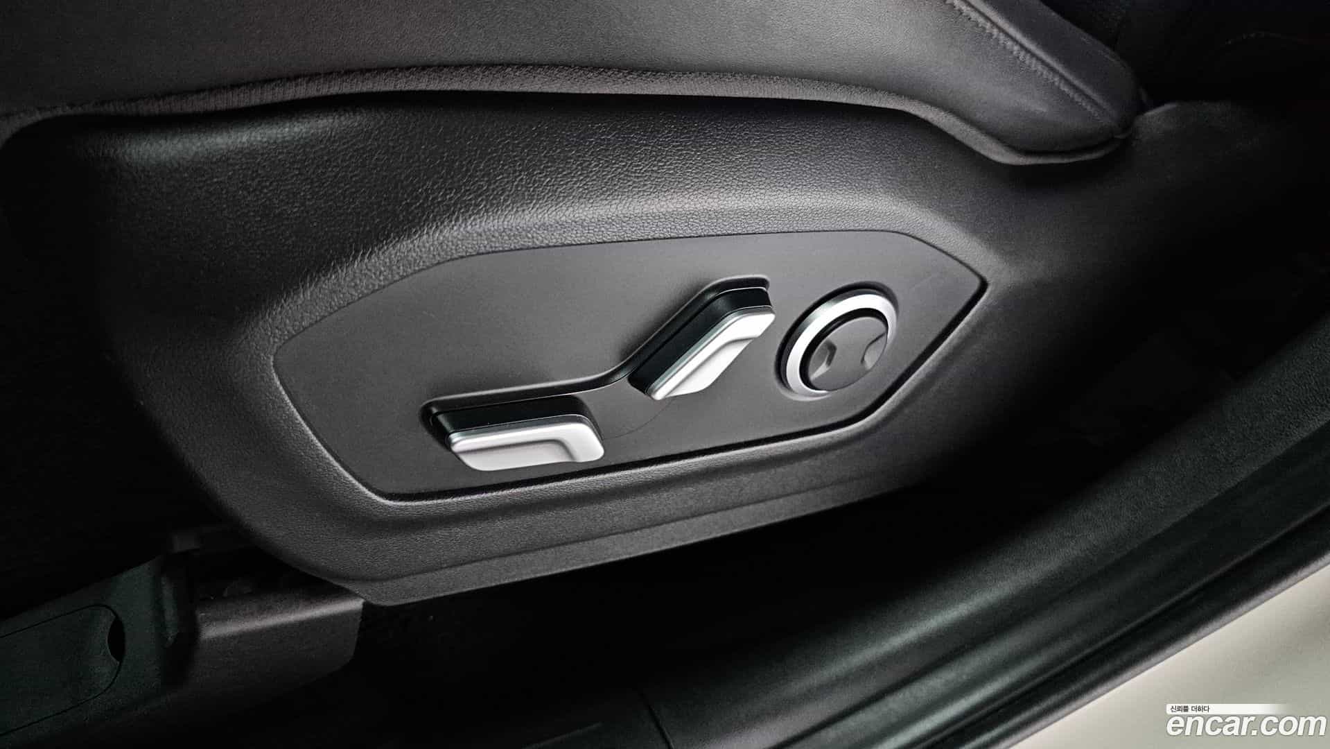 Santafe Hyundai 2023.11-OPTION-021