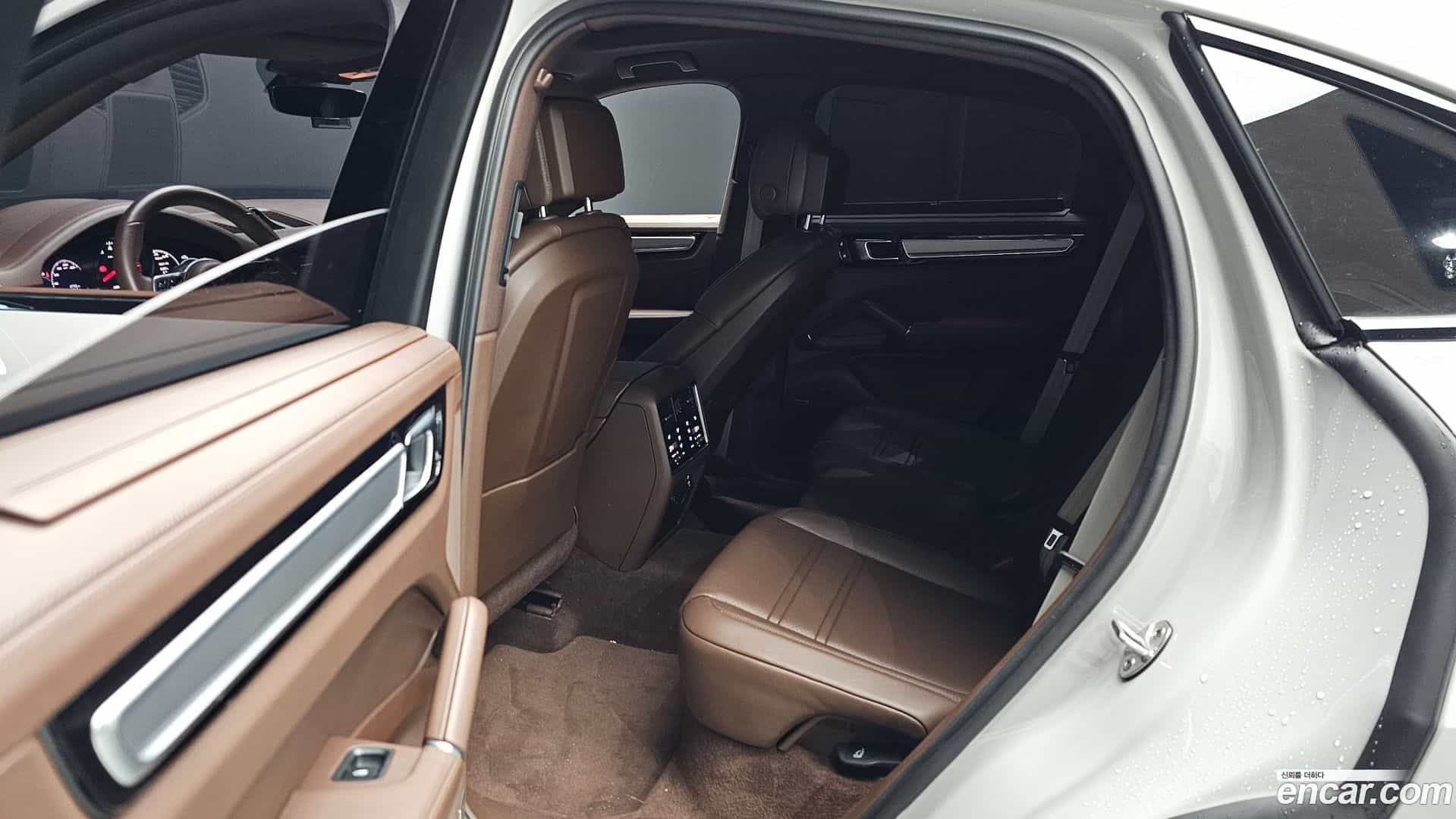 Cayenne Porsche 2023.5-OPTION-015