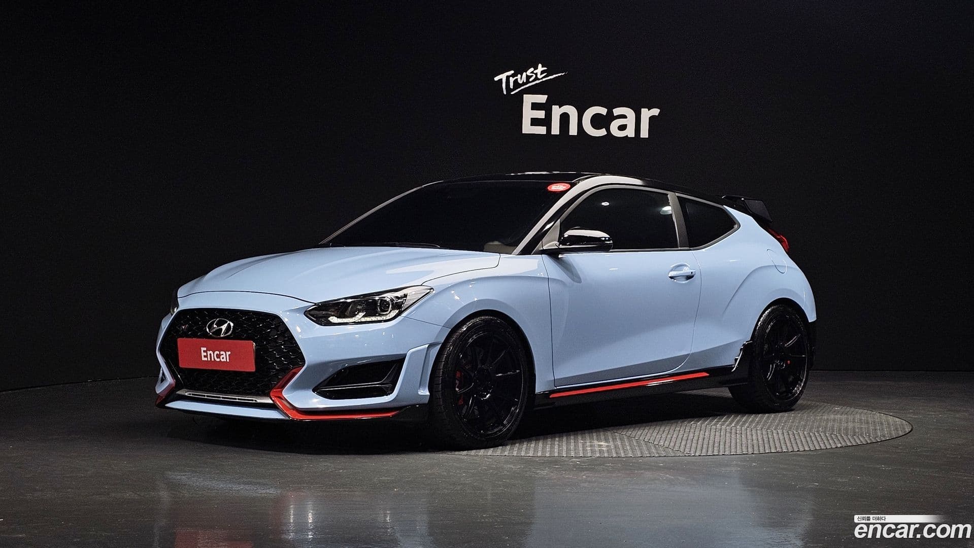 Main__Slider__Photo:Veloster Hyundai 2020.3-0
