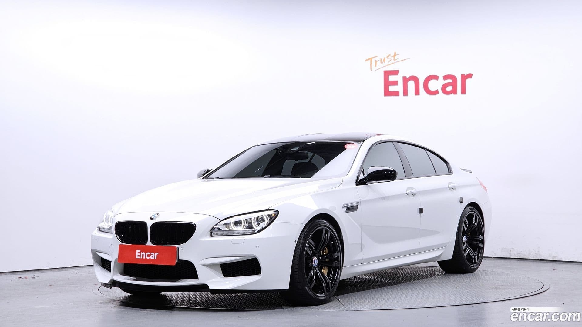 Main__Slider__Photo:M6 BMW 2015.6-0