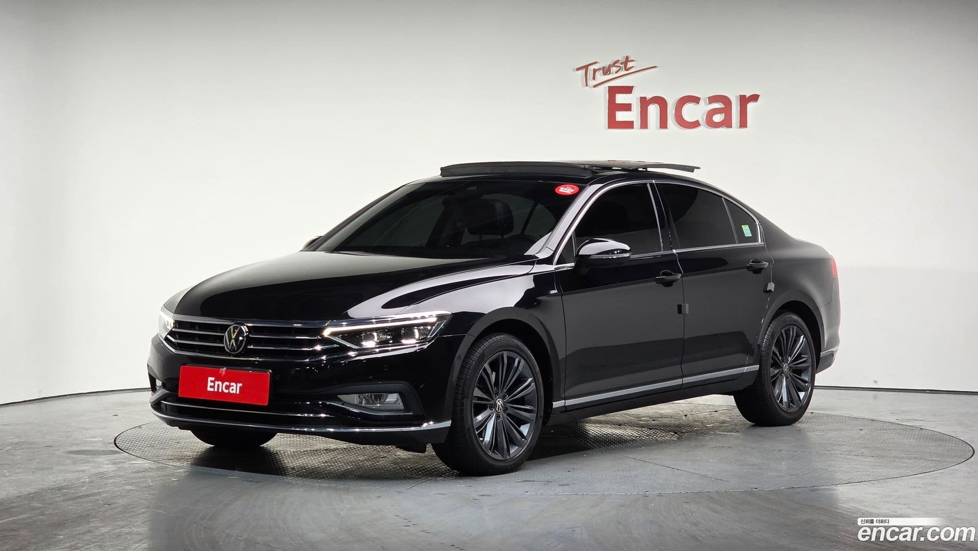 Main__Slider__Photo:Passat Volkswagen 2022.9-0